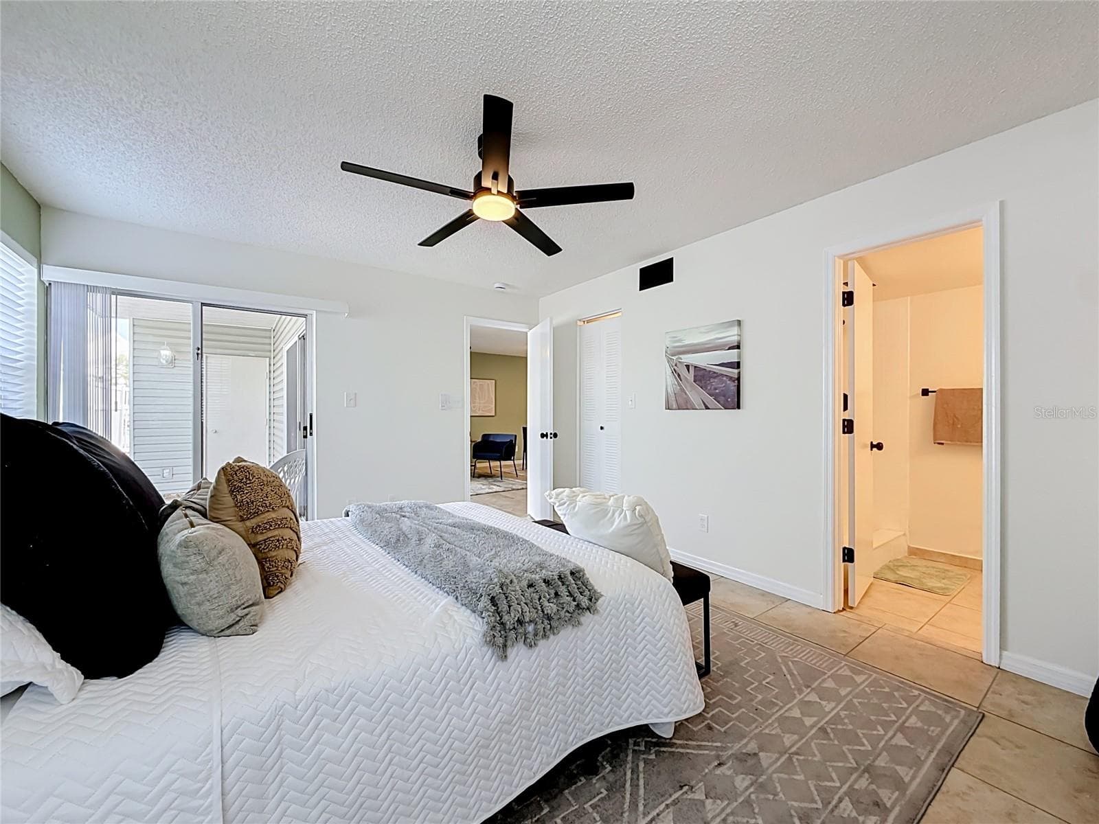 Condominium at 6826 STONES THROW CIR N #11101, ST PETERSBURG, photo 24 of 39