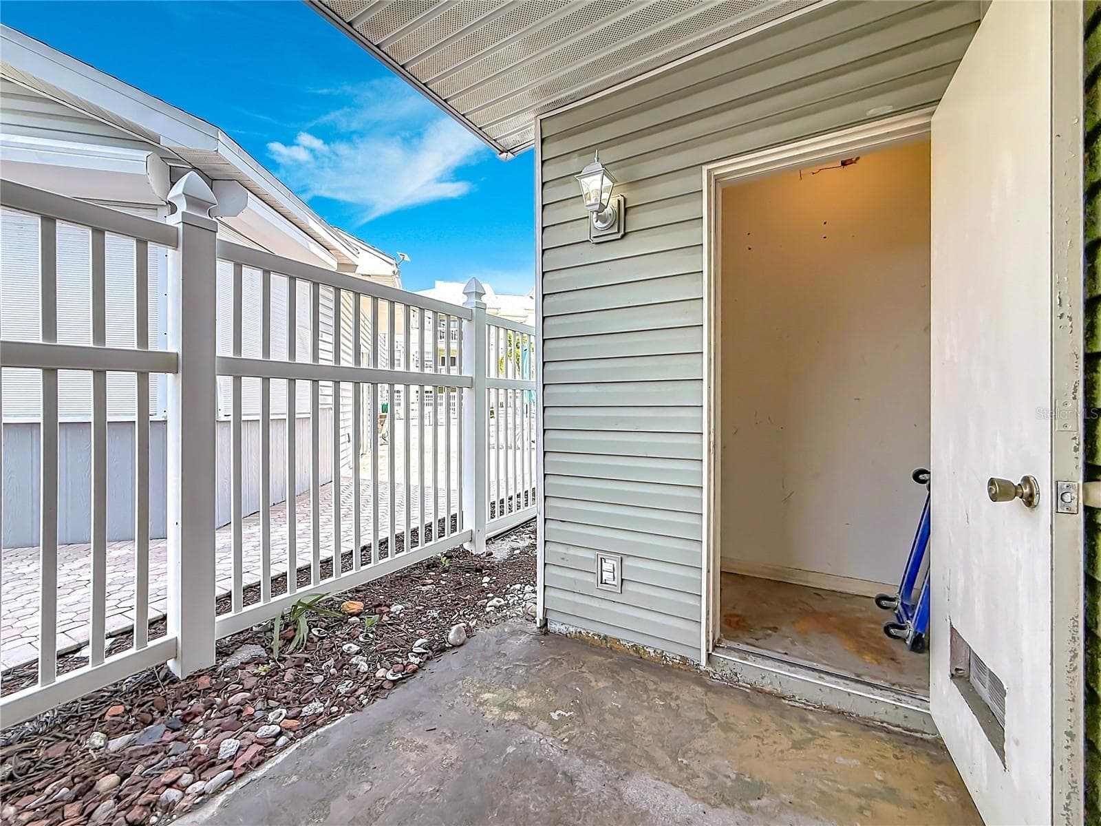 Condominium at 6826 STONES THROW CIR N #11101, ST PETERSBURG, photo 32 of 39