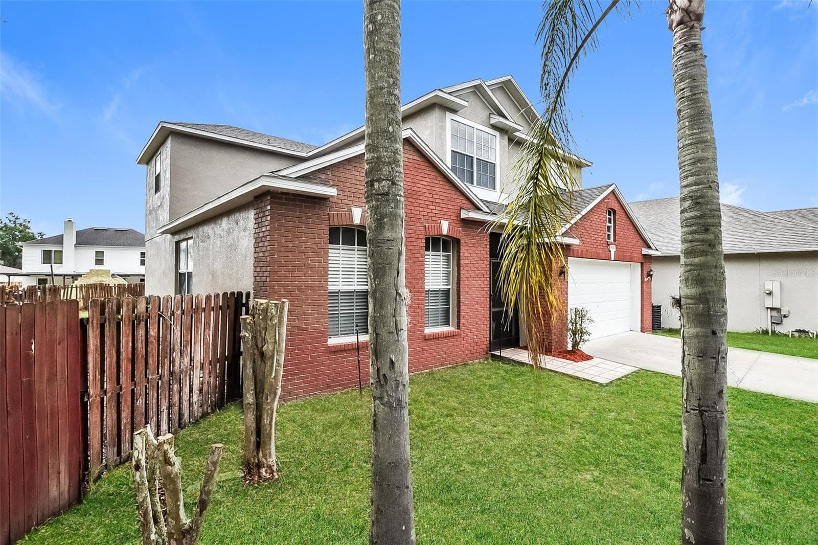 Single Family Residence at 14401 KRISTENRIGHT LN, ORLANDO, photo 3 of 33