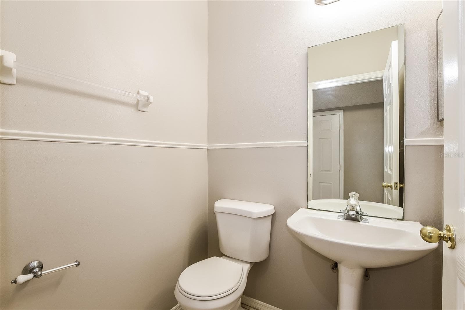 Single Family Residence at 14401 KRISTENRIGHT LN, ORLANDO, photo 29 of 33