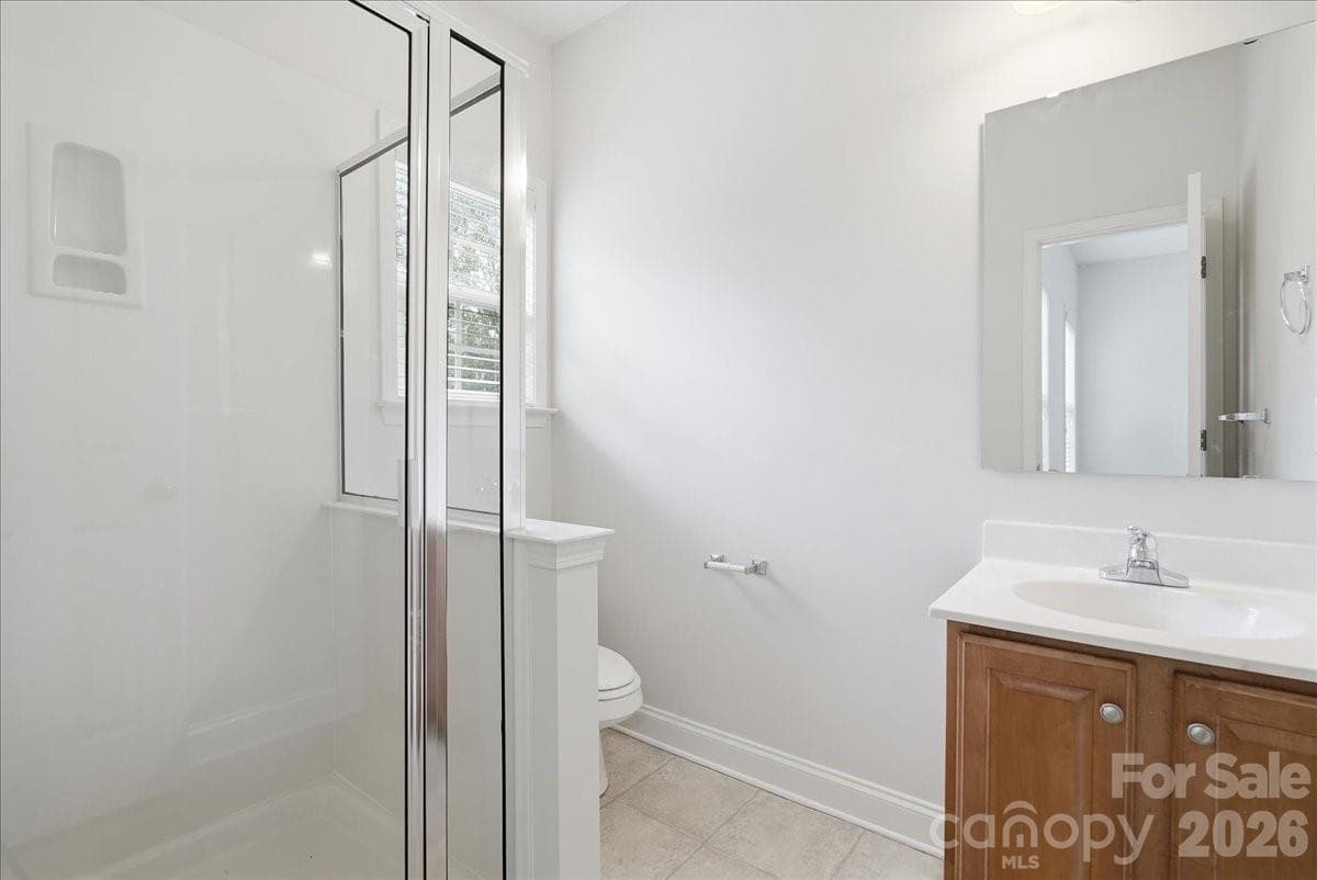 Ensuite bath - 6055 Latta Springs Circle, Huntersville