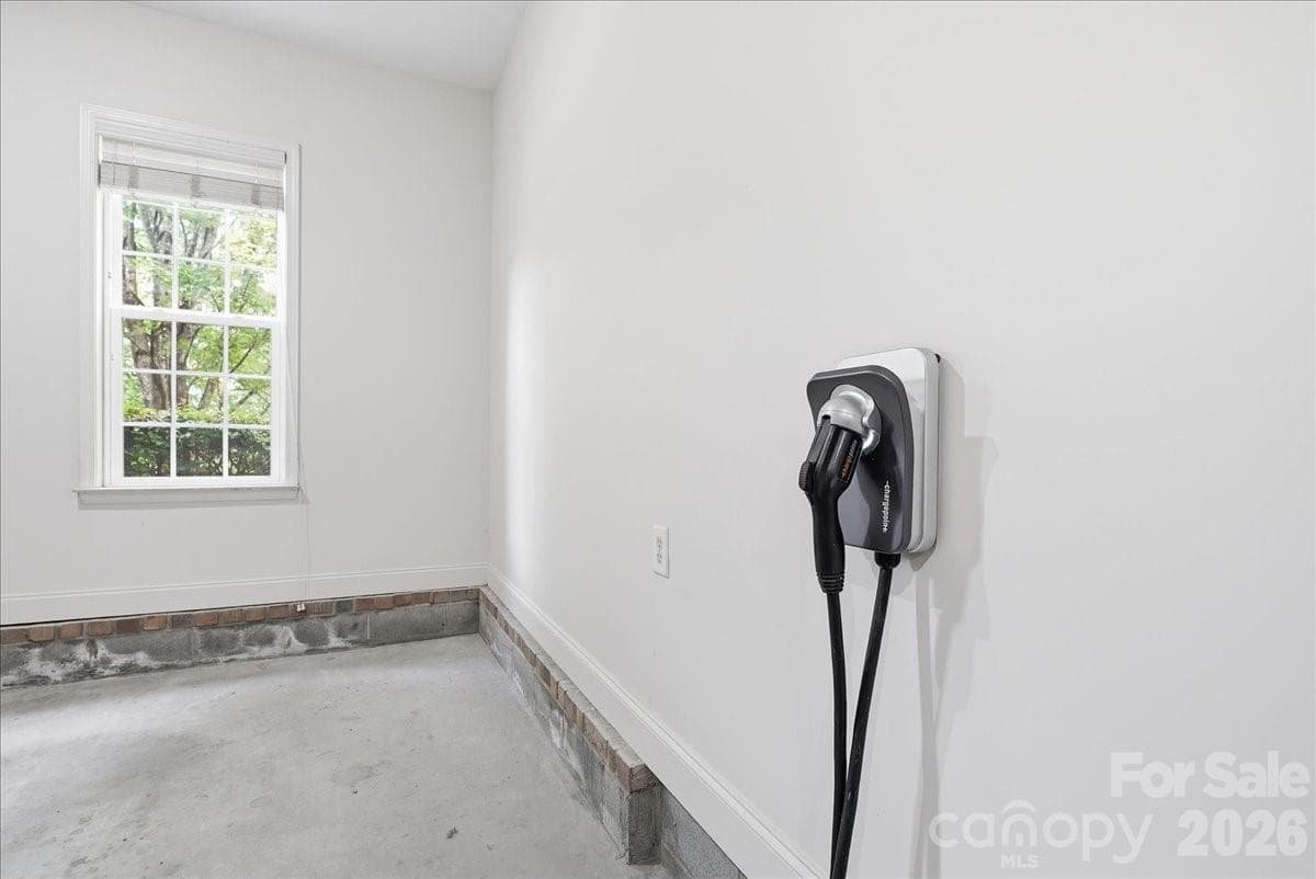 EV Charger - 6055 Latta Springs Circle, Huntersville