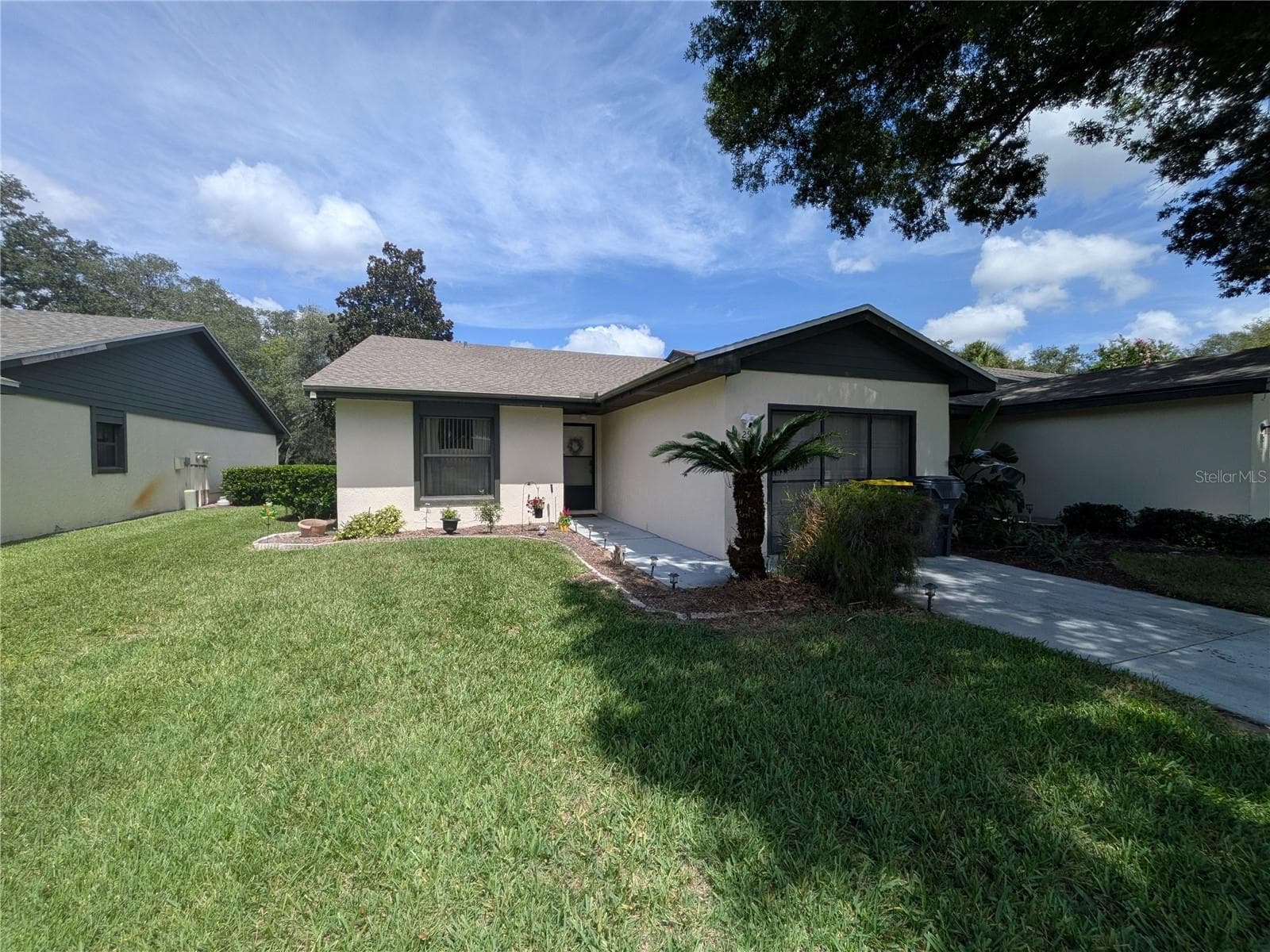 Front Door View - 29 BUCK CIR, HAINES CITY