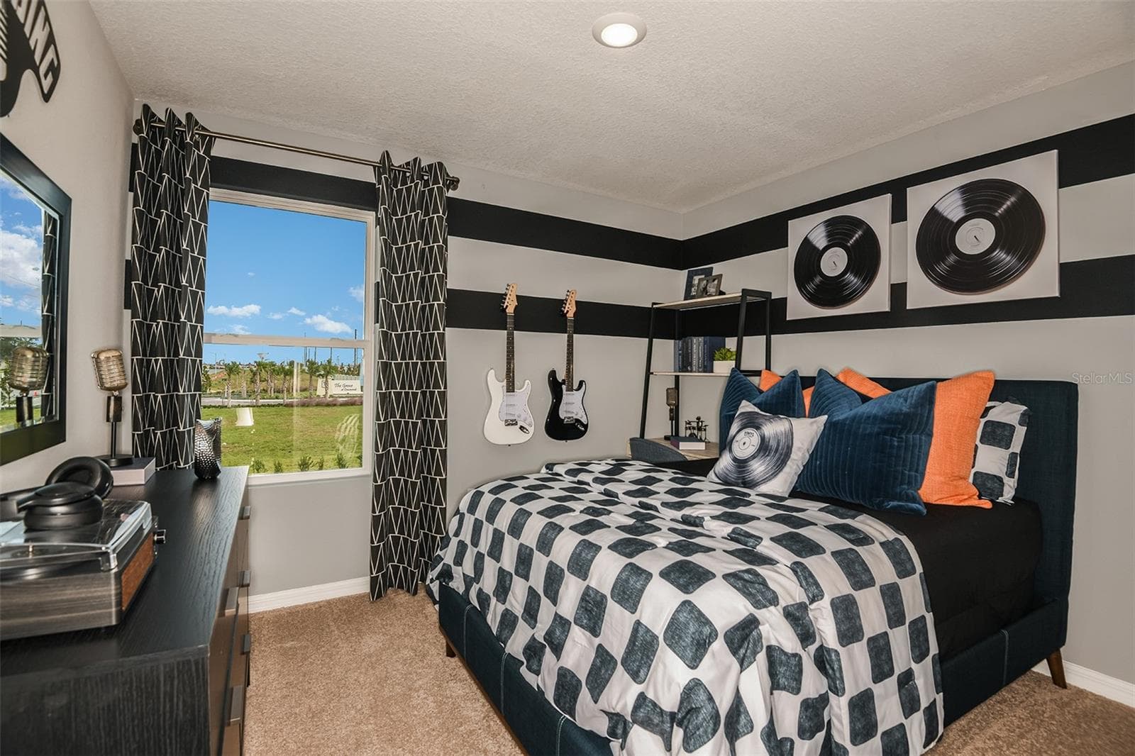 Single Family Residence at 9864 PELICAN COAST DR, DADE CITY, photo 20 of 25