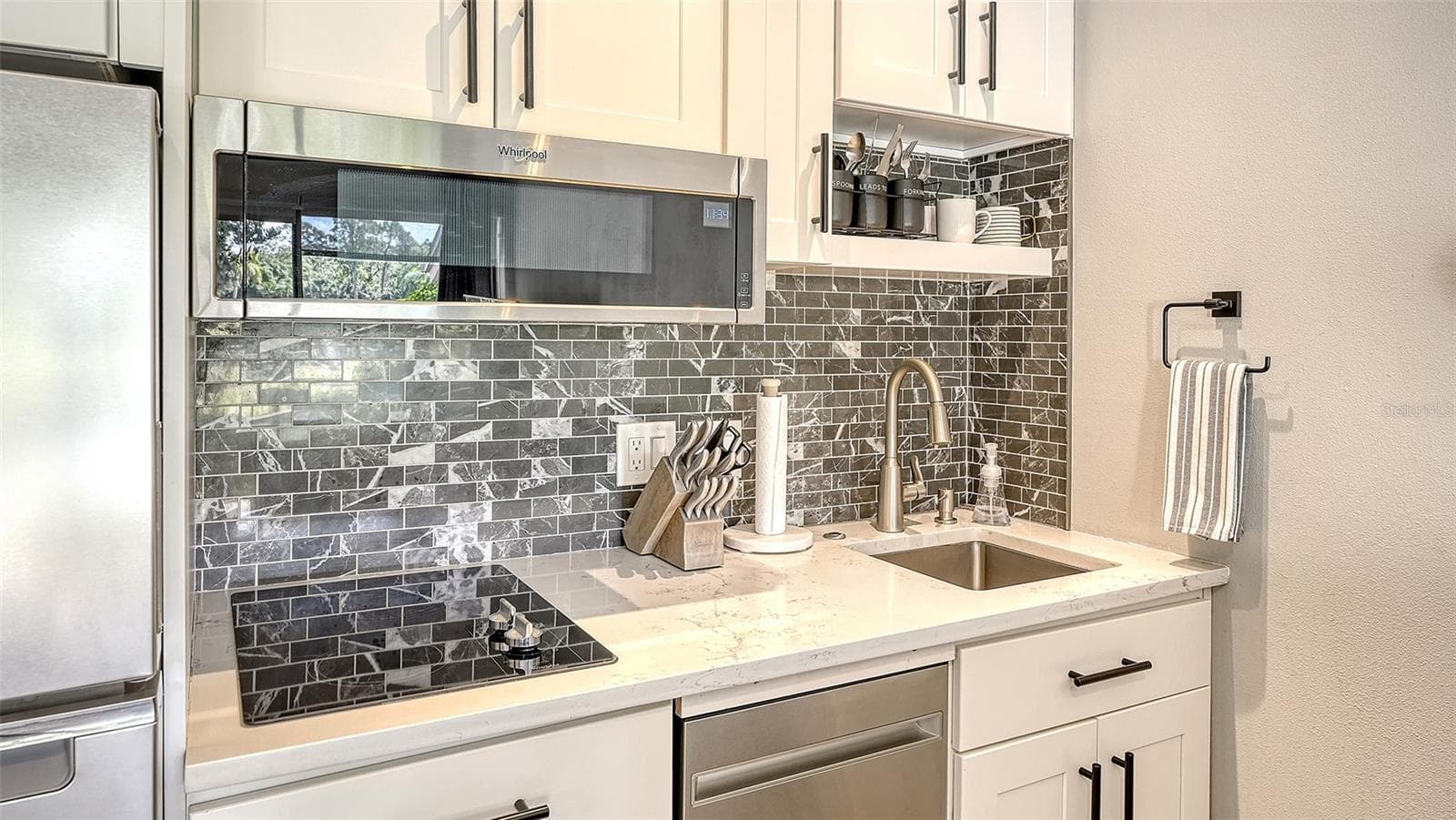 Condominium at 3127 LONGMEADOW #2, SARASOTA, photo 11 of 54