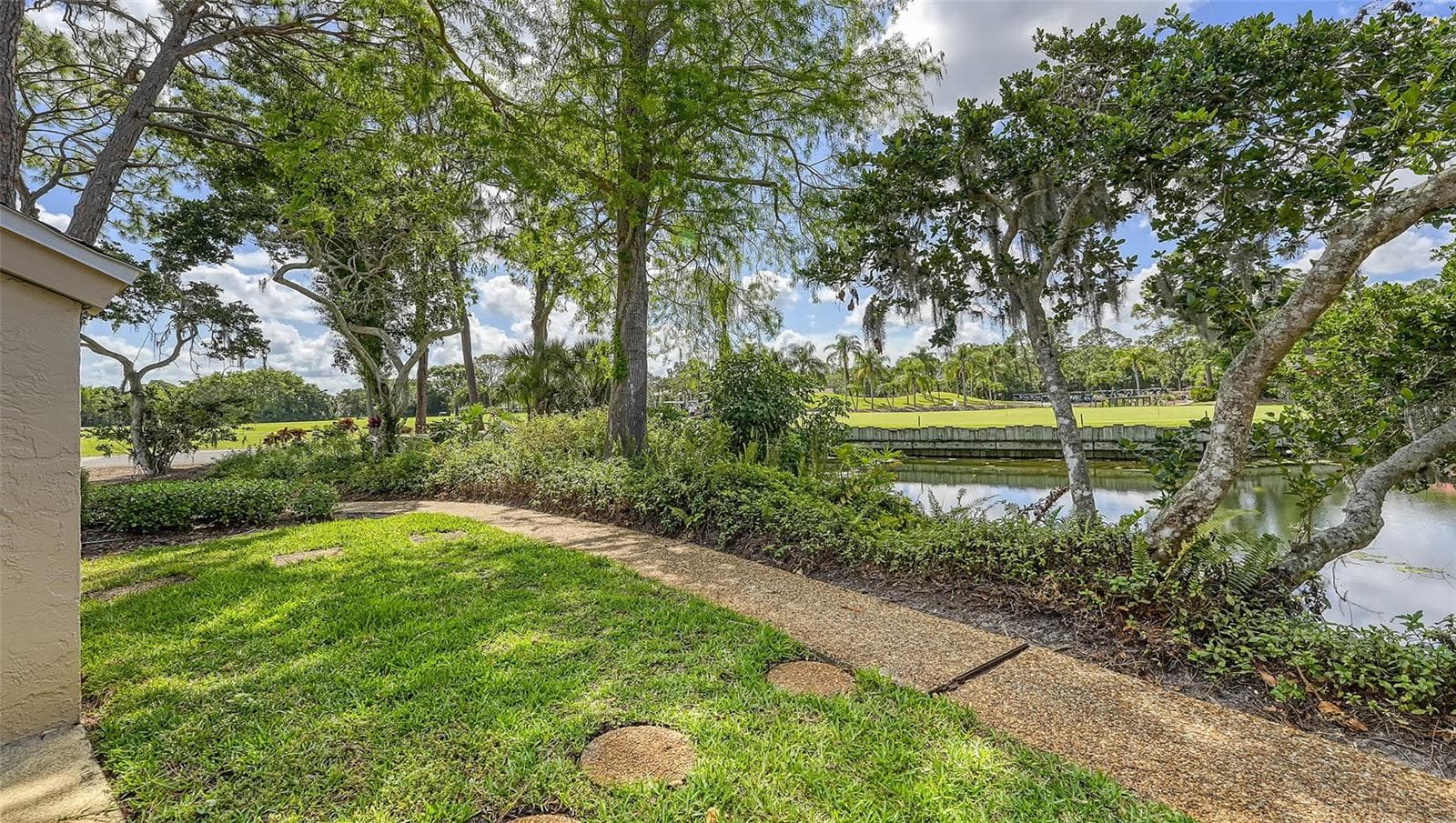 Condominium at 3127 LONGMEADOW #2, SARASOTA, photo 22 of 54