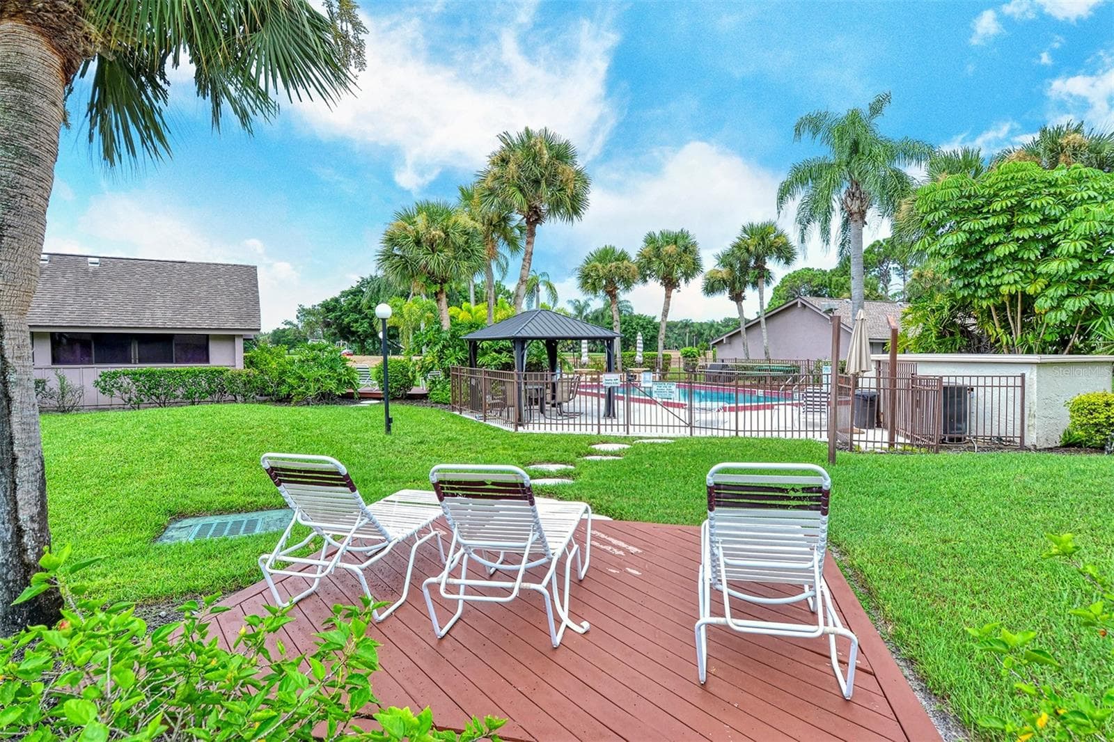 Condominium at 3127 LONGMEADOW #2, SARASOTA, photo 28 of 54