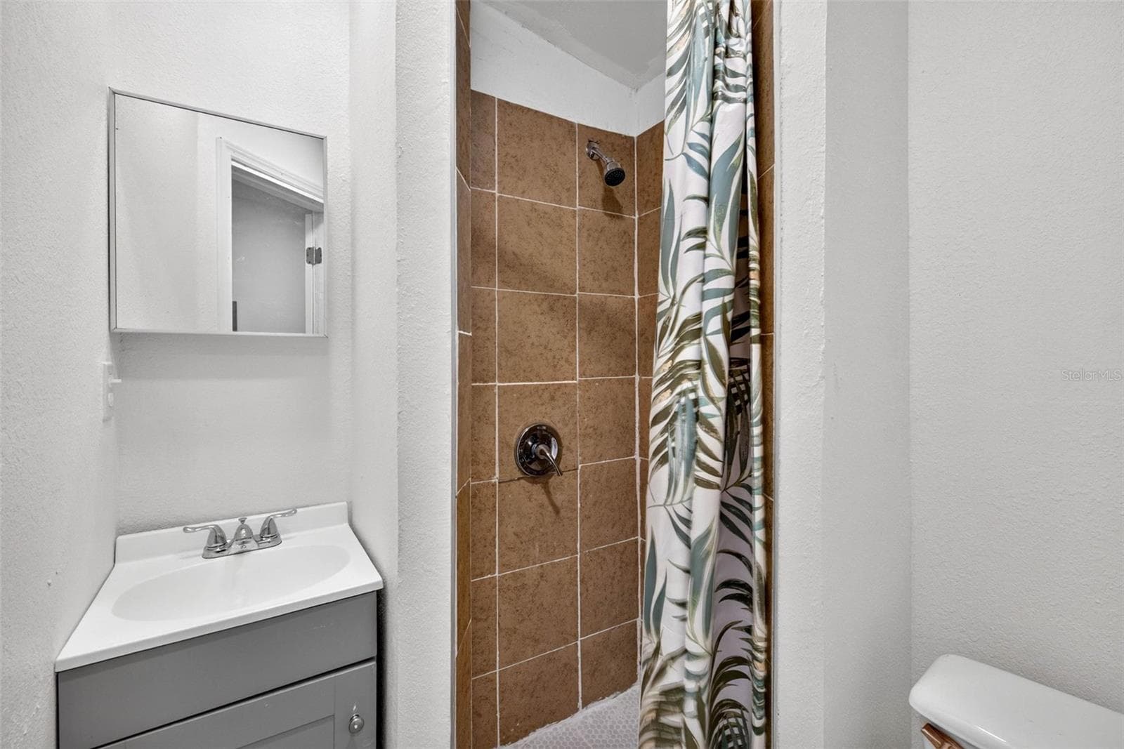 studio - 14352 LAWRENCE ST, DADE CITY