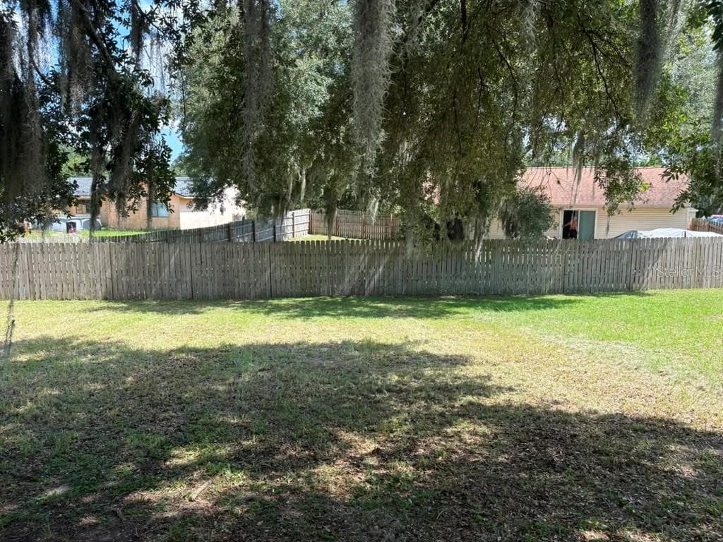 Single Family Residence at 5 HICKORY TRACK RUN, OCALA, photo 16 of 17