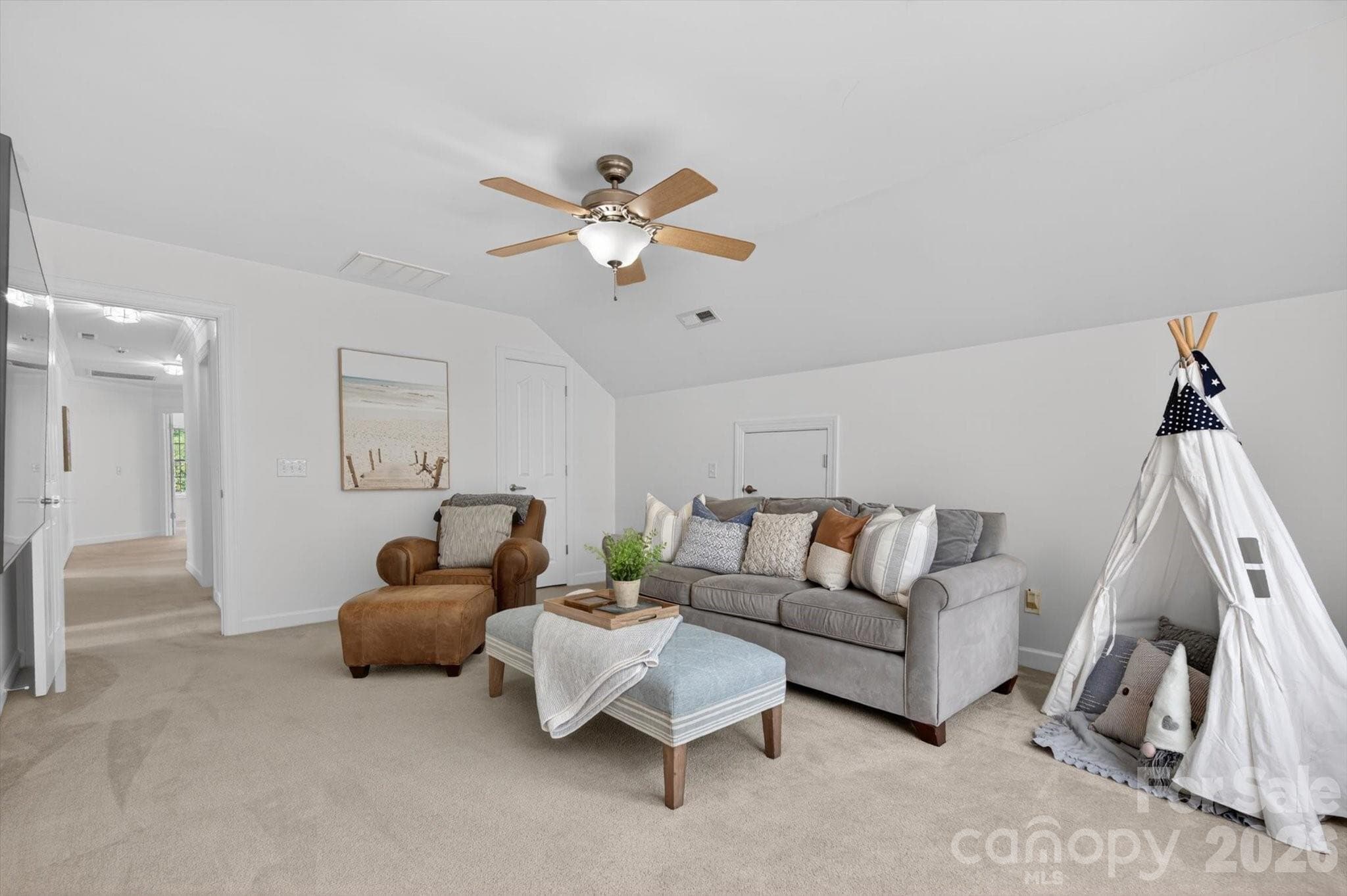 Single Family Residence at 2003 Ptarmigan Court, Waxhaw, photo 18 of 31