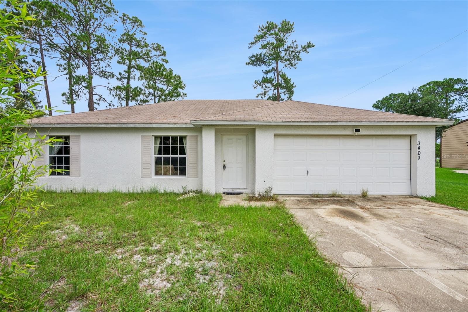 Single Family Residence at 3403 QUEEN PALM DR, EDGEWATER, photo 2 of 43