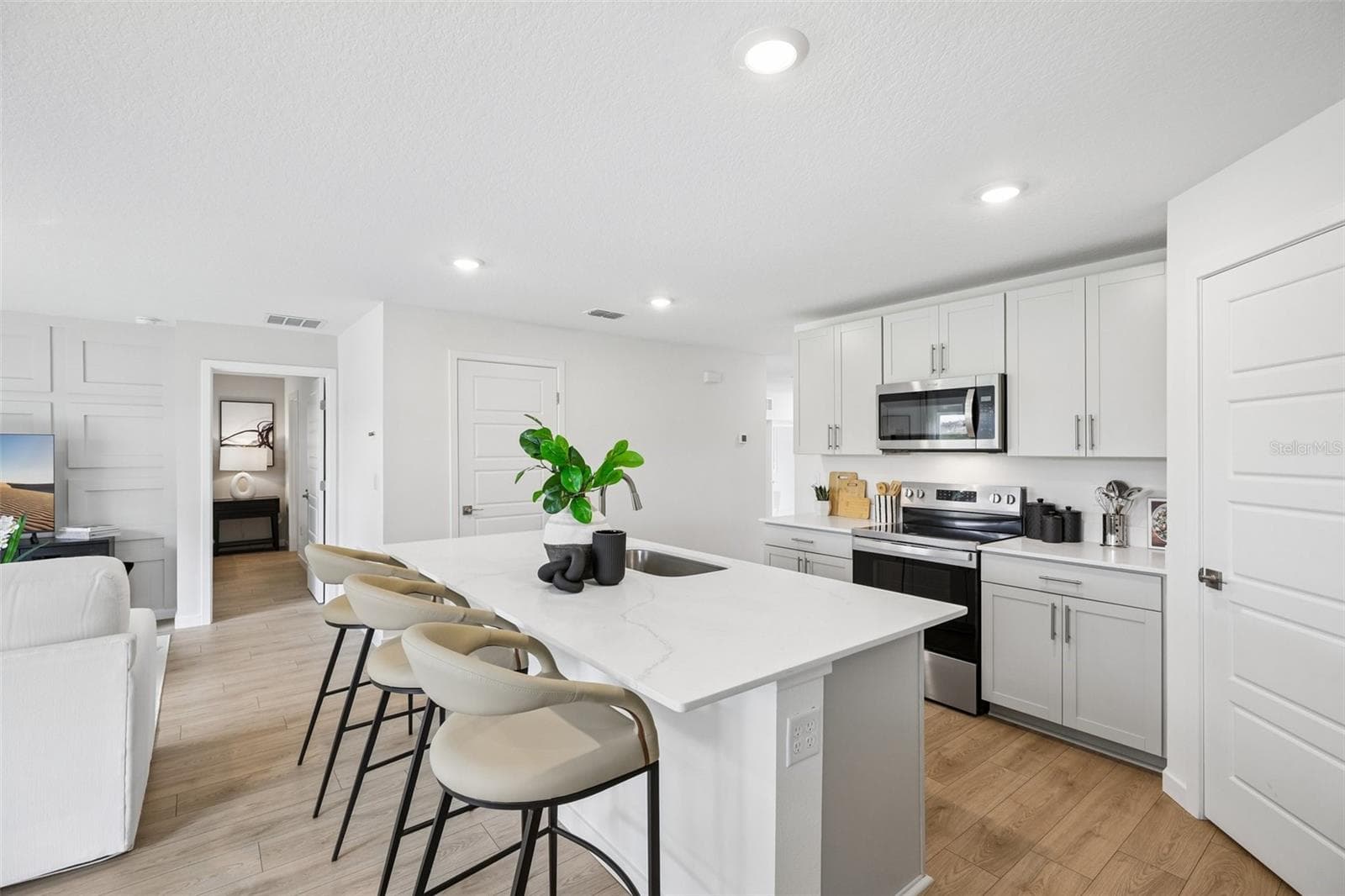 Single Family Residence at 239 SKYFIELD CT, LADY LAKE, photo 13 of 34