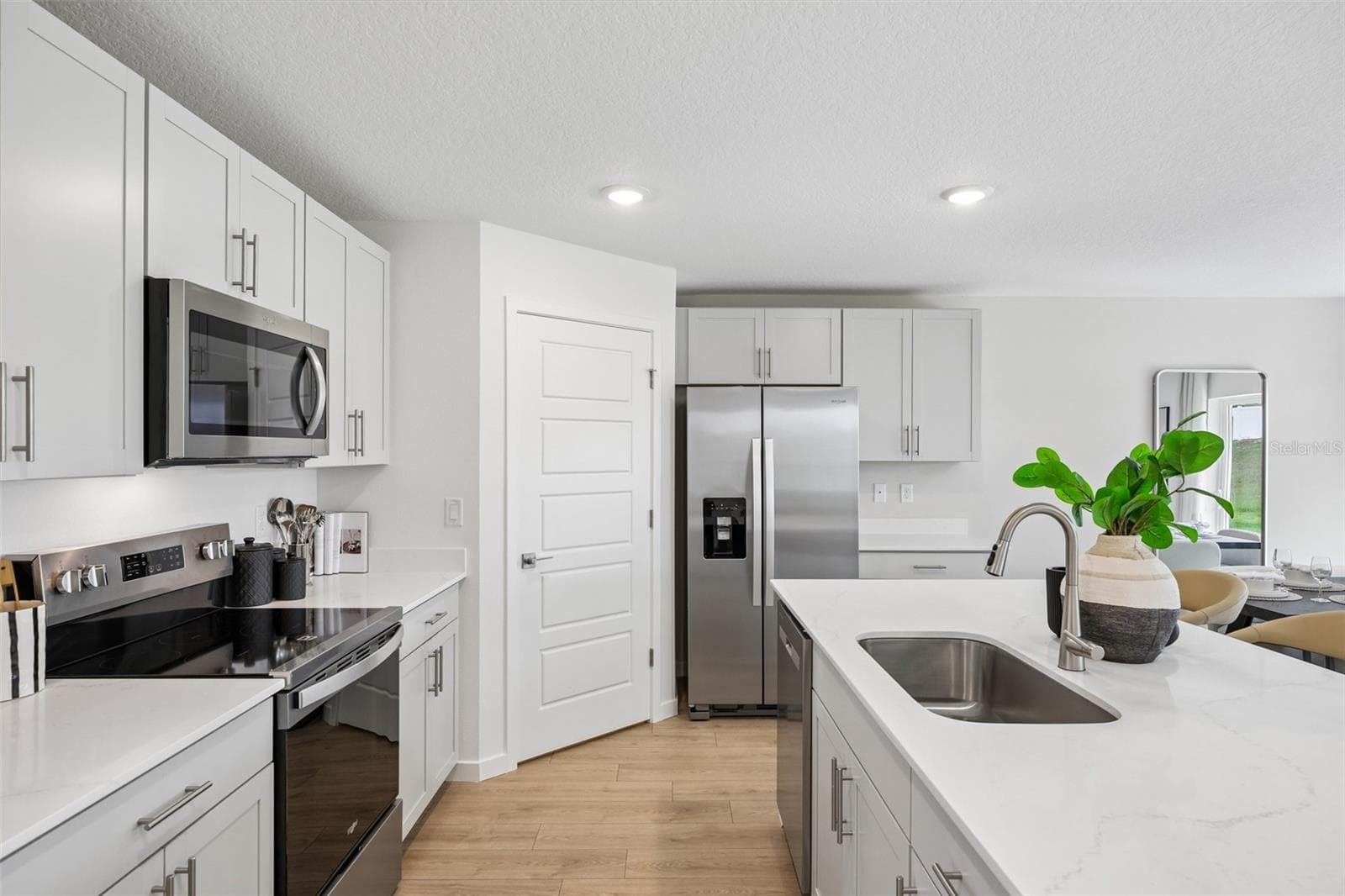 Single Family Residence at 239 SKYFIELD CT, LADY LAKE, photo 14 of 34