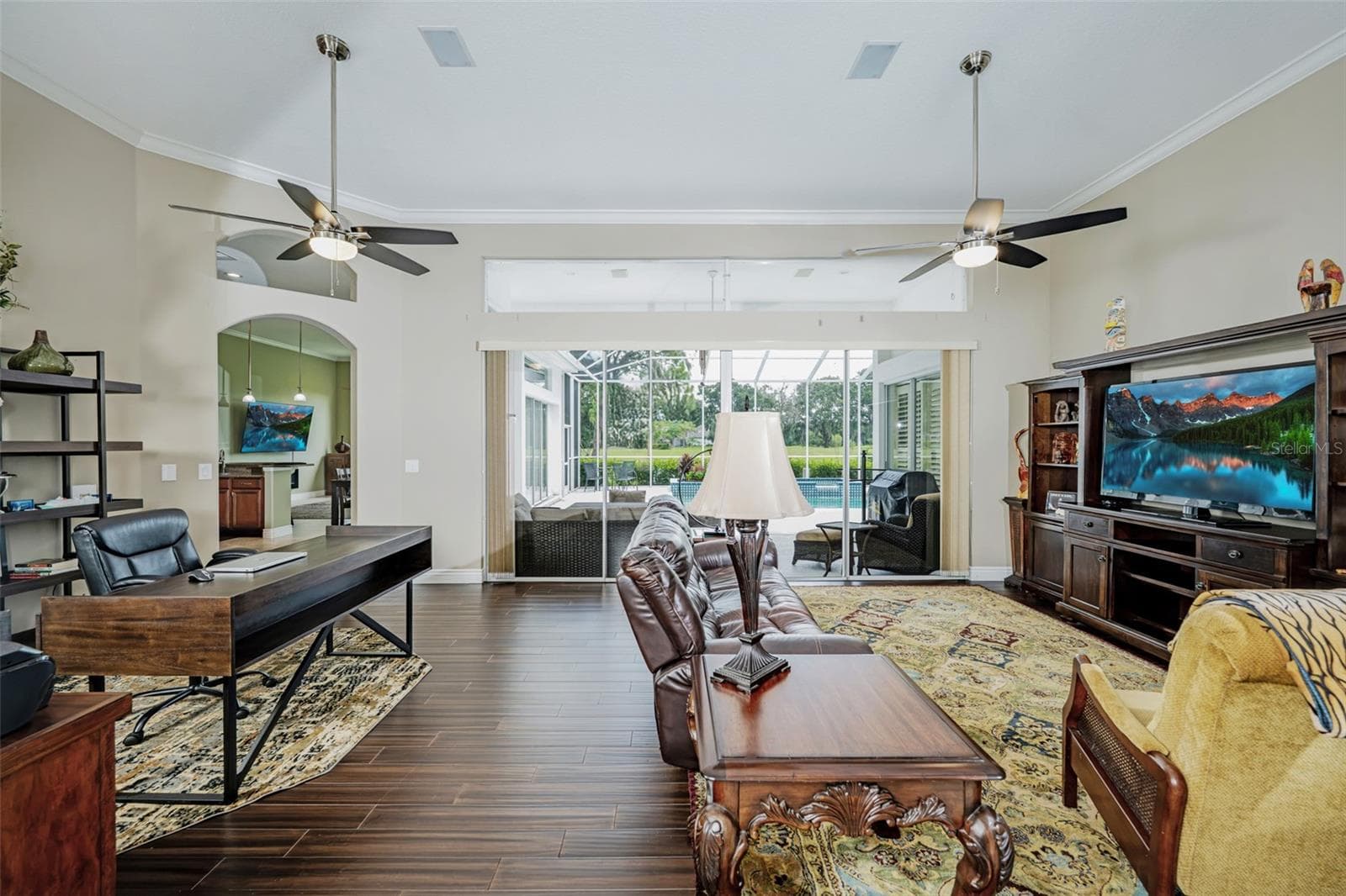 Single Family Residence at 5429 BURNT HICKORY DR, VALRICO, photo 3 of 50