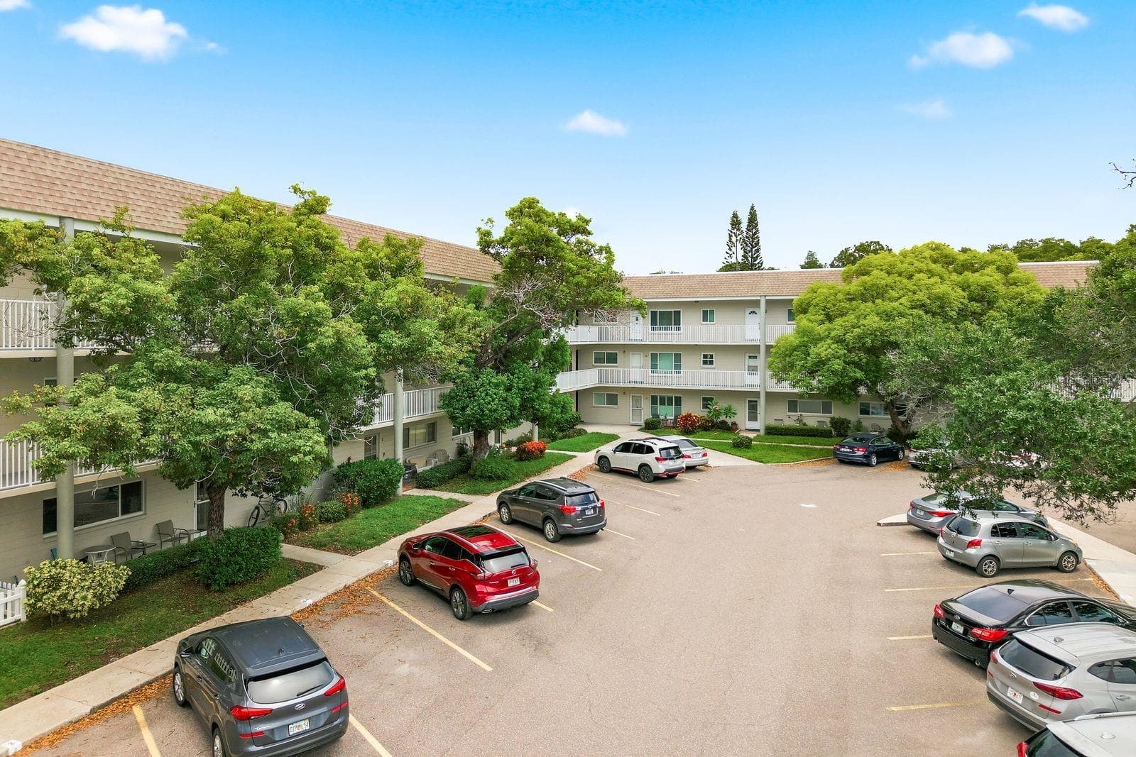 Condominium at 2440 WORLD PARKWAY BLVD #34, CLEARWATER, photo 28 of 50