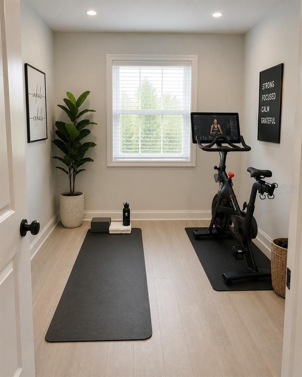 virtually staged as a gym - 525 HERON POINT WAY, DELAND