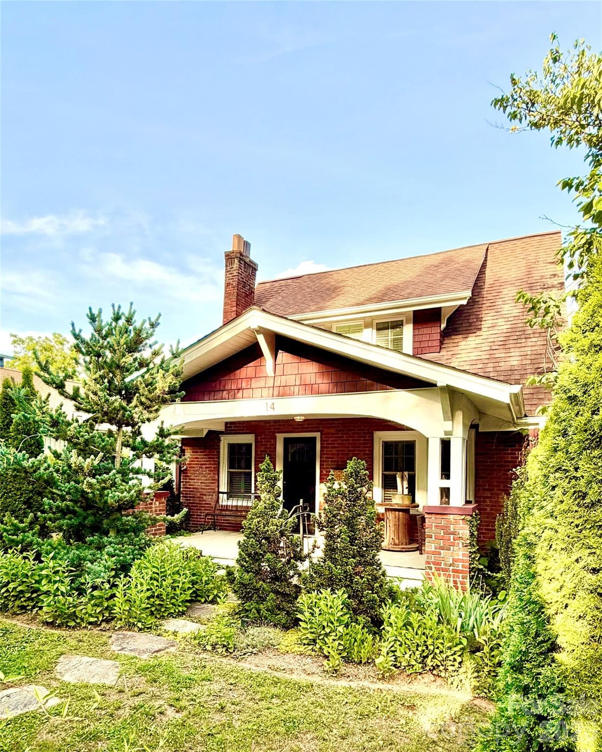 Single Family Residence at Asheville, photo 2 of 27