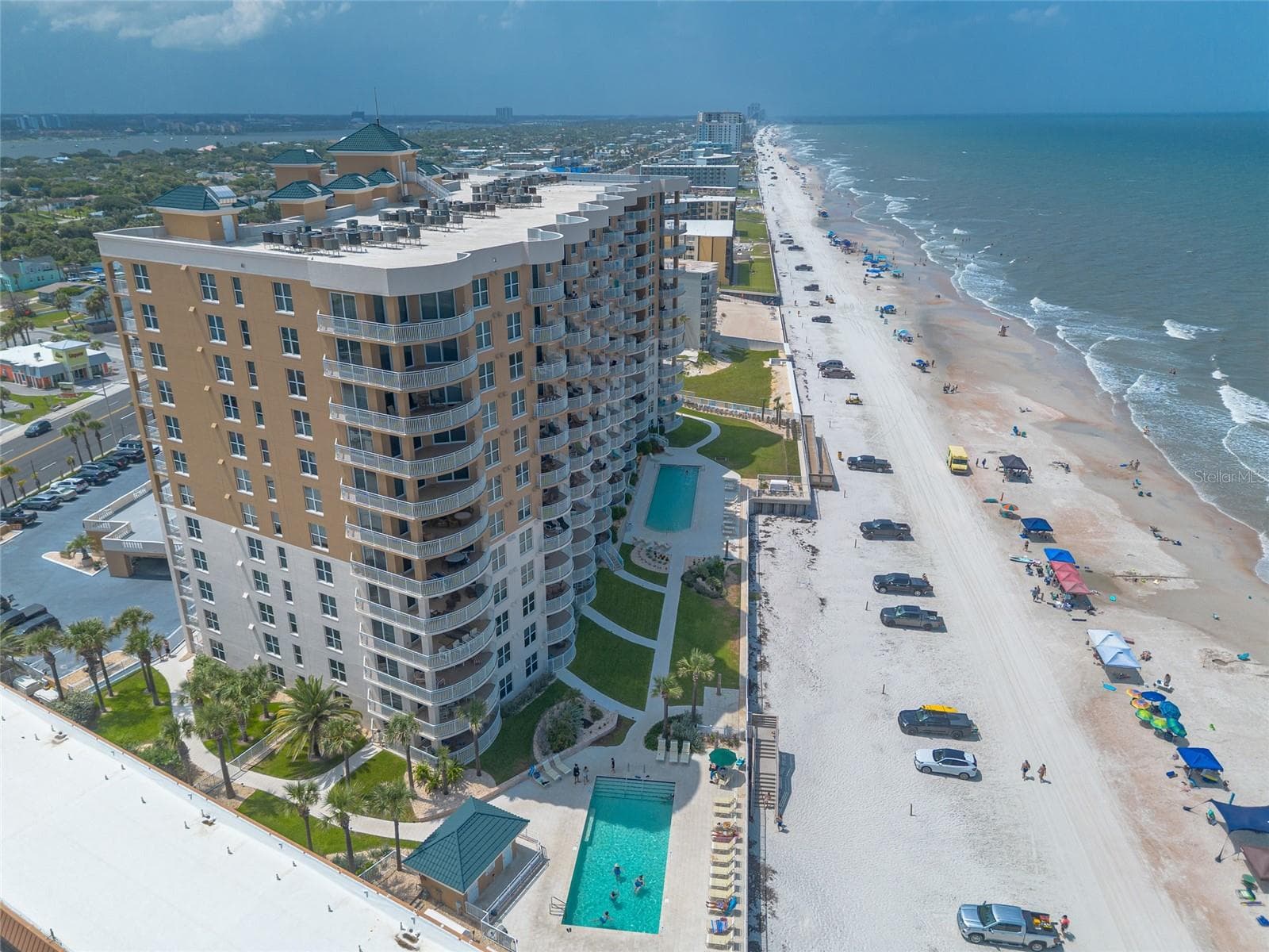 2 Beachfront Pools - 2403 S ATLANTIC AVE #910, DAYTONA BEACH SHORES