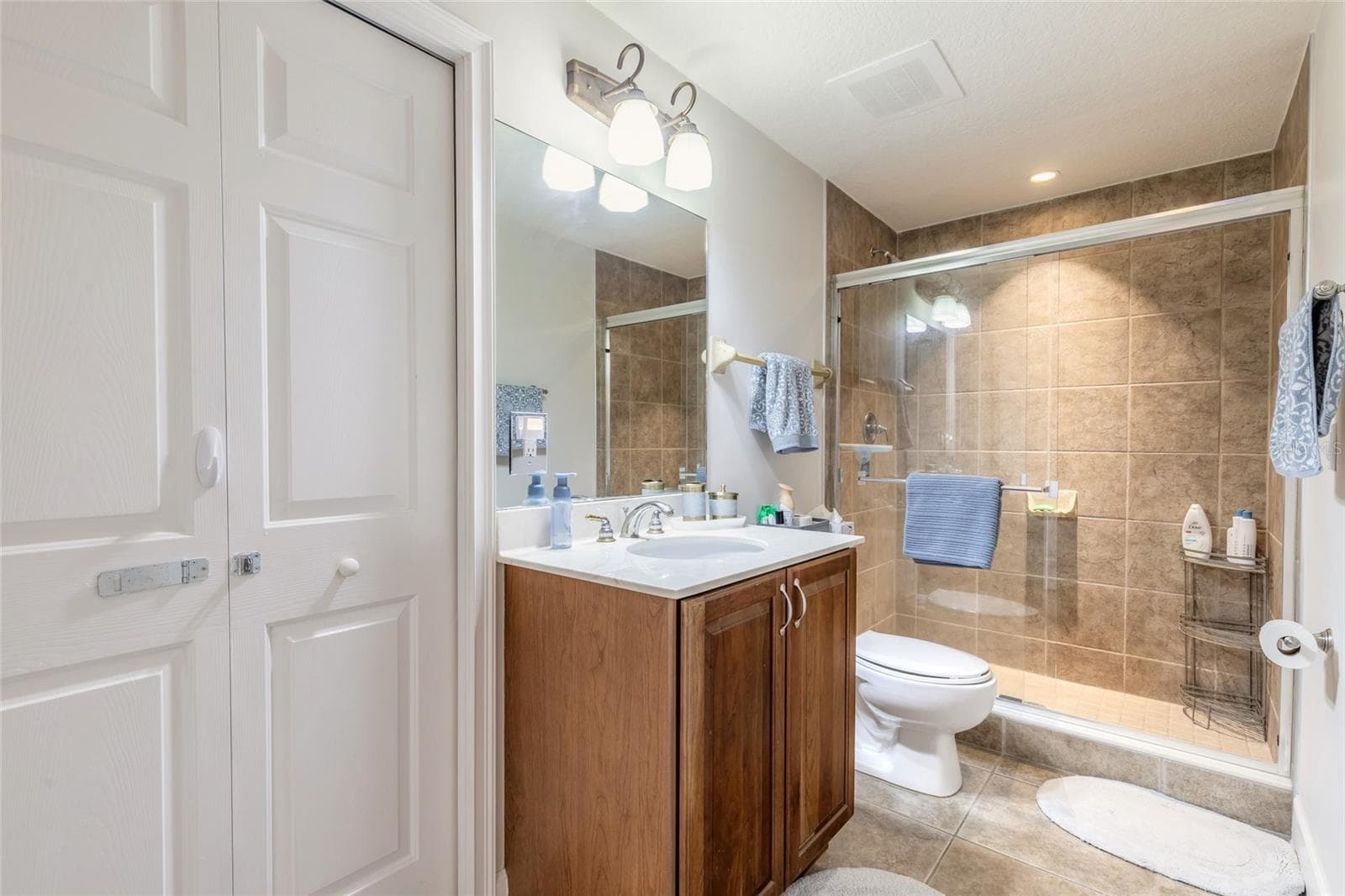 Bathroom 2 - 2403 S ATLANTIC AVE #910, DAYTONA BEACH SHORES