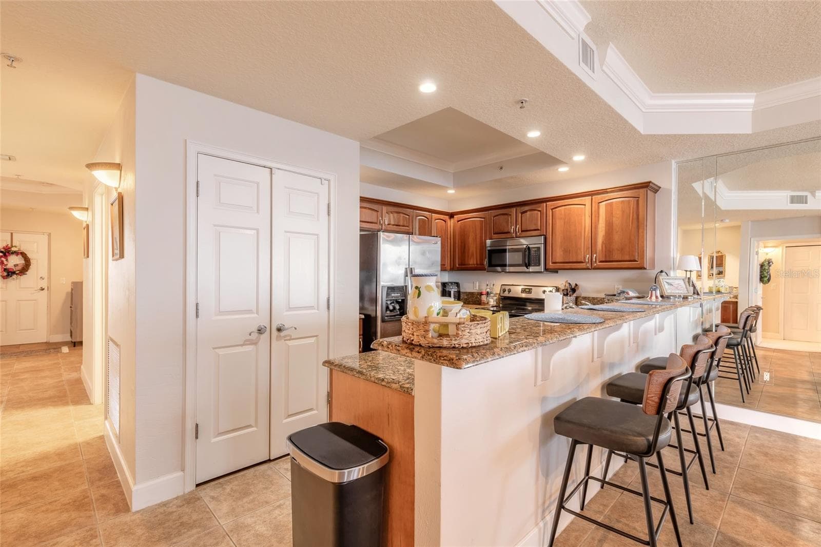 Breakfast Bar - 2403 S ATLANTIC AVE #910, DAYTONA BEACH SHORES