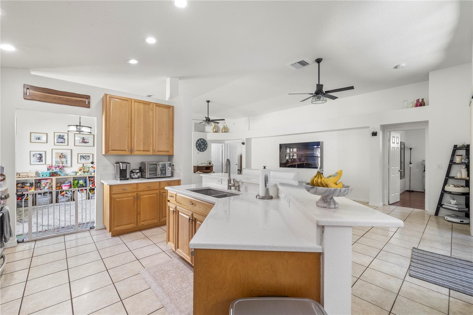 Single Family Residence at 30923 IVERSON DR, WESLEY CHAPEL, photo 22 of 61