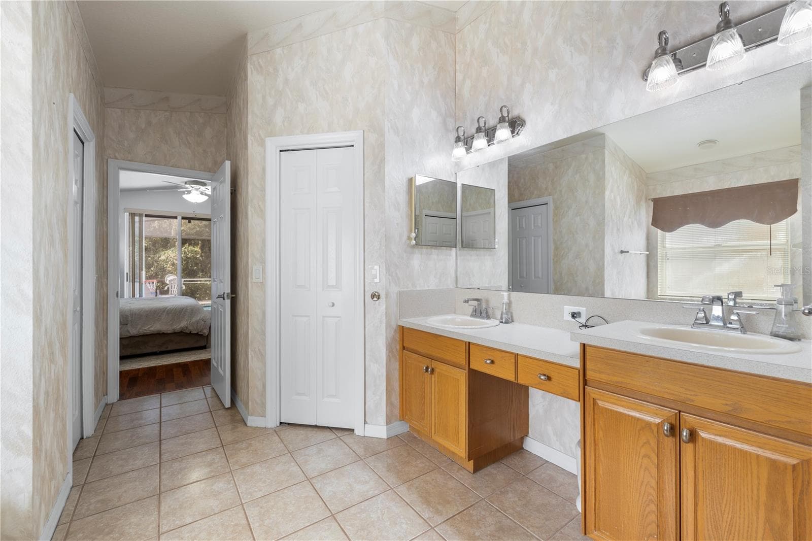 Single Family Residence at 30923 IVERSON DR, WESLEY CHAPEL, photo 36 of 61