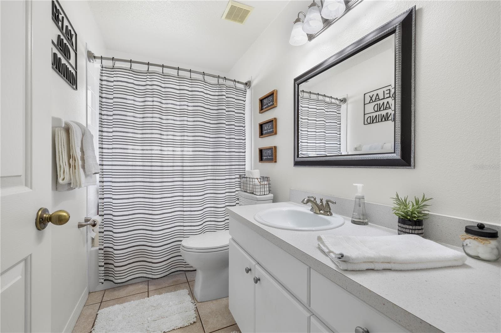 Single Family Residence at 30923 IVERSON DR, WESLEY CHAPEL, photo 40 of 61
