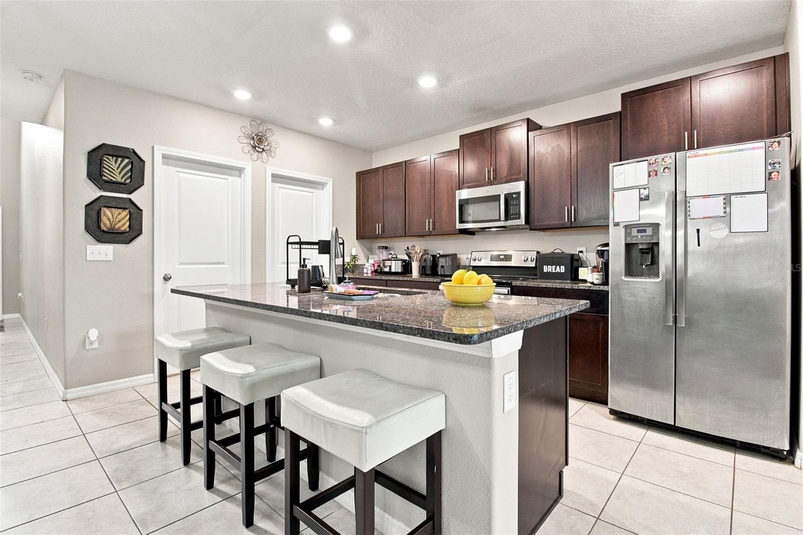 Single Family Residence at 31746 BARREL WAVE WAY, WESLEY CHAPEL, photo 4 of 29