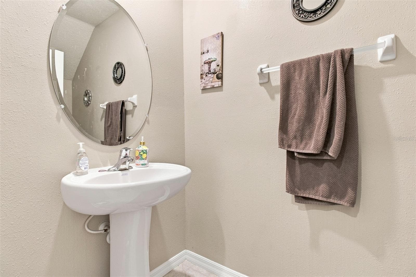 Single Family Residence at 31746 BARREL WAVE WAY, WESLEY CHAPEL, photo 16 of 29