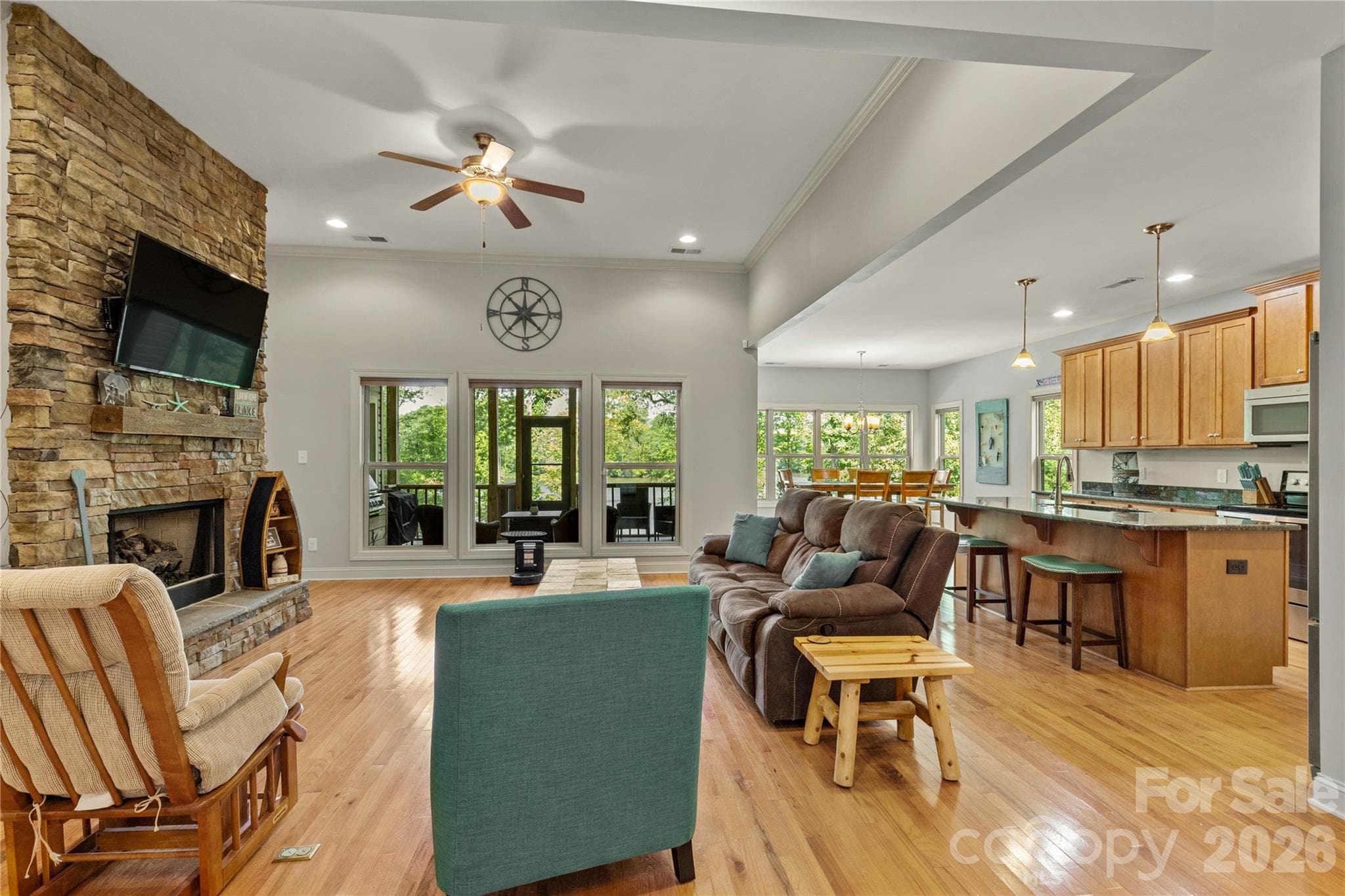 Open Living/Kitchen/Dining Room with Great Views of Lake Wateree! - 2051 Great North Road, Winnsboro
