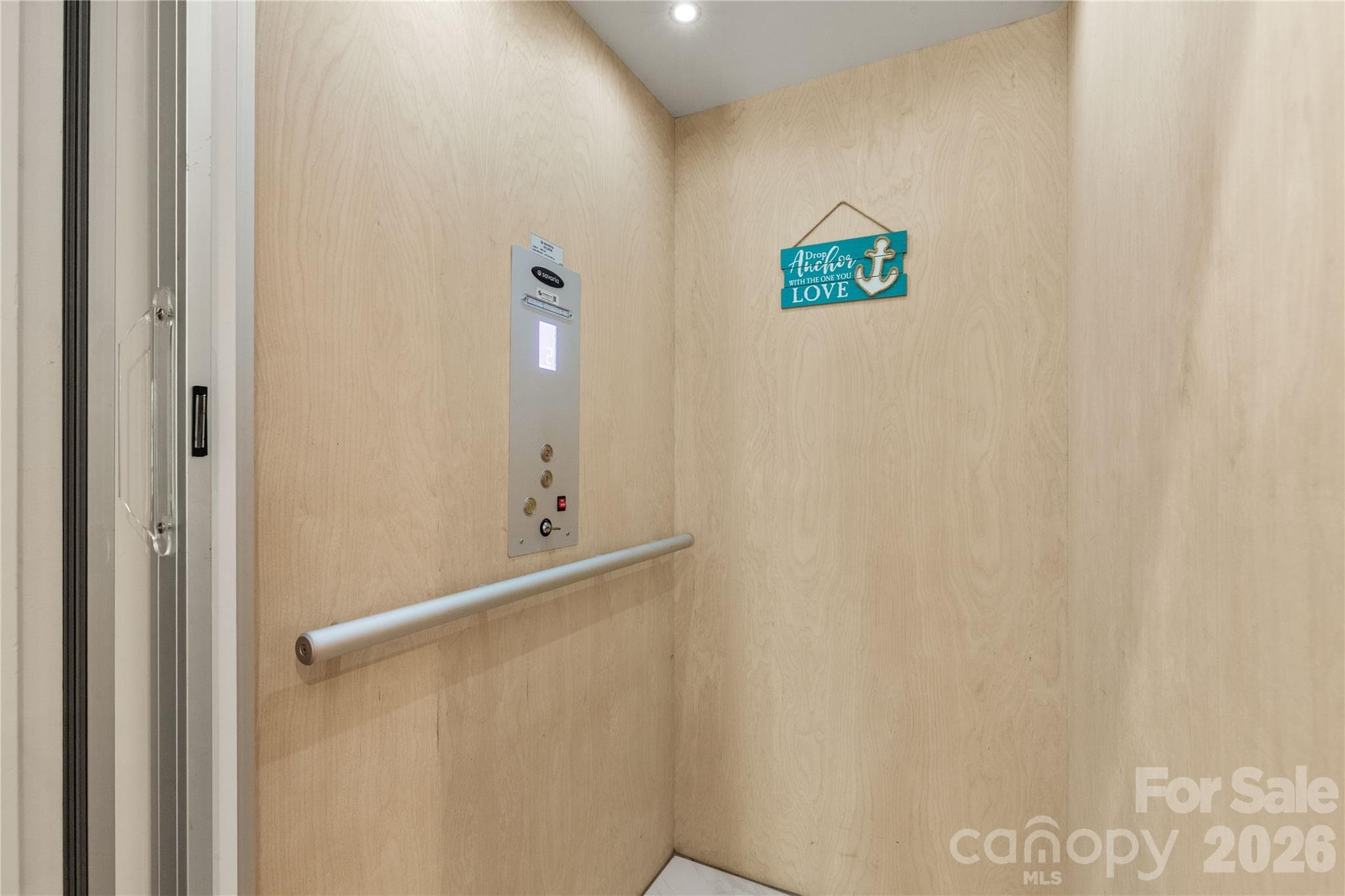 Elevator - 2051 Great North Road, Winnsboro