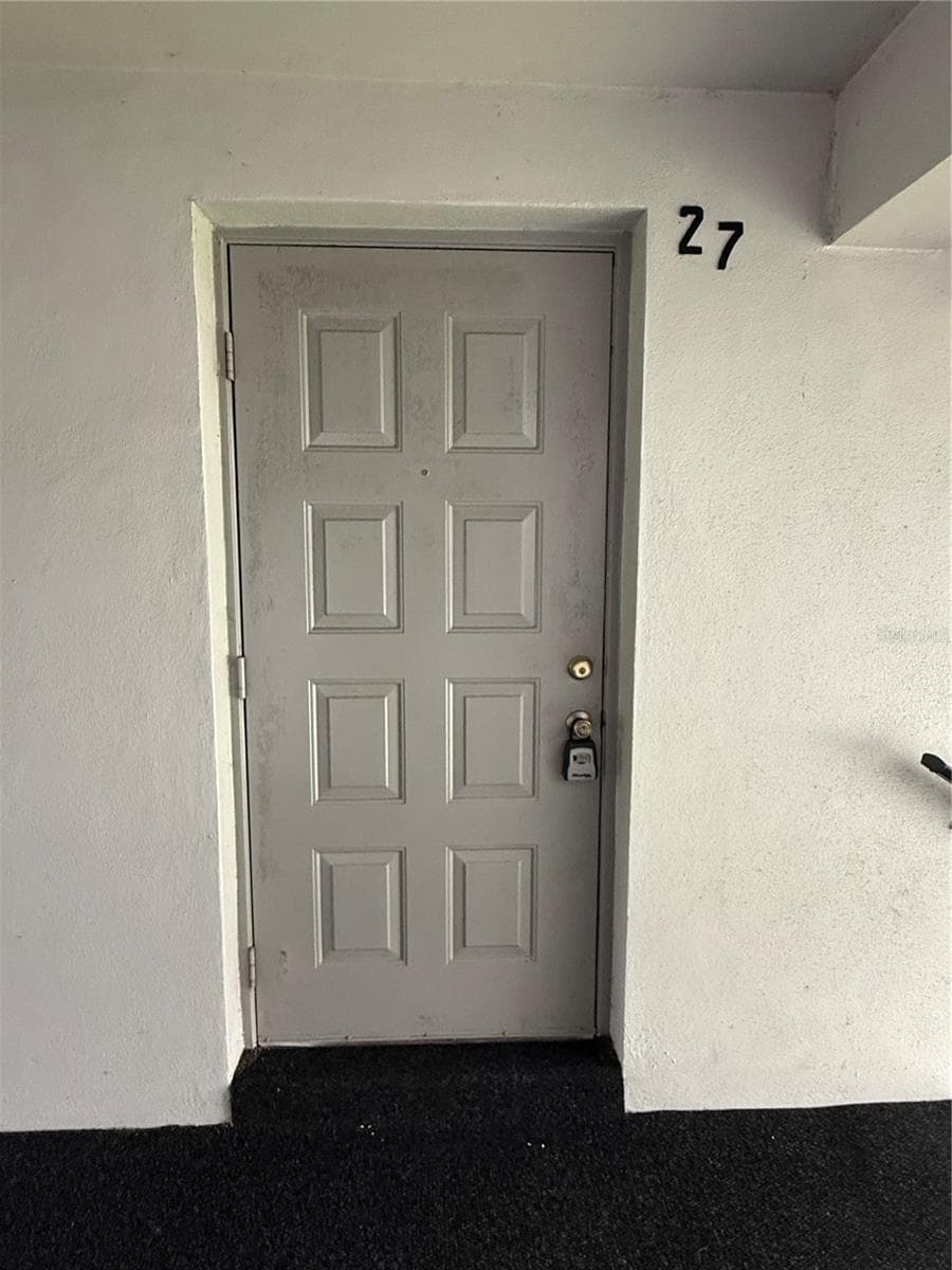 Condominium at 927 S PINE RIDGE CIR #G2, SANFORD, photo 3 of 19