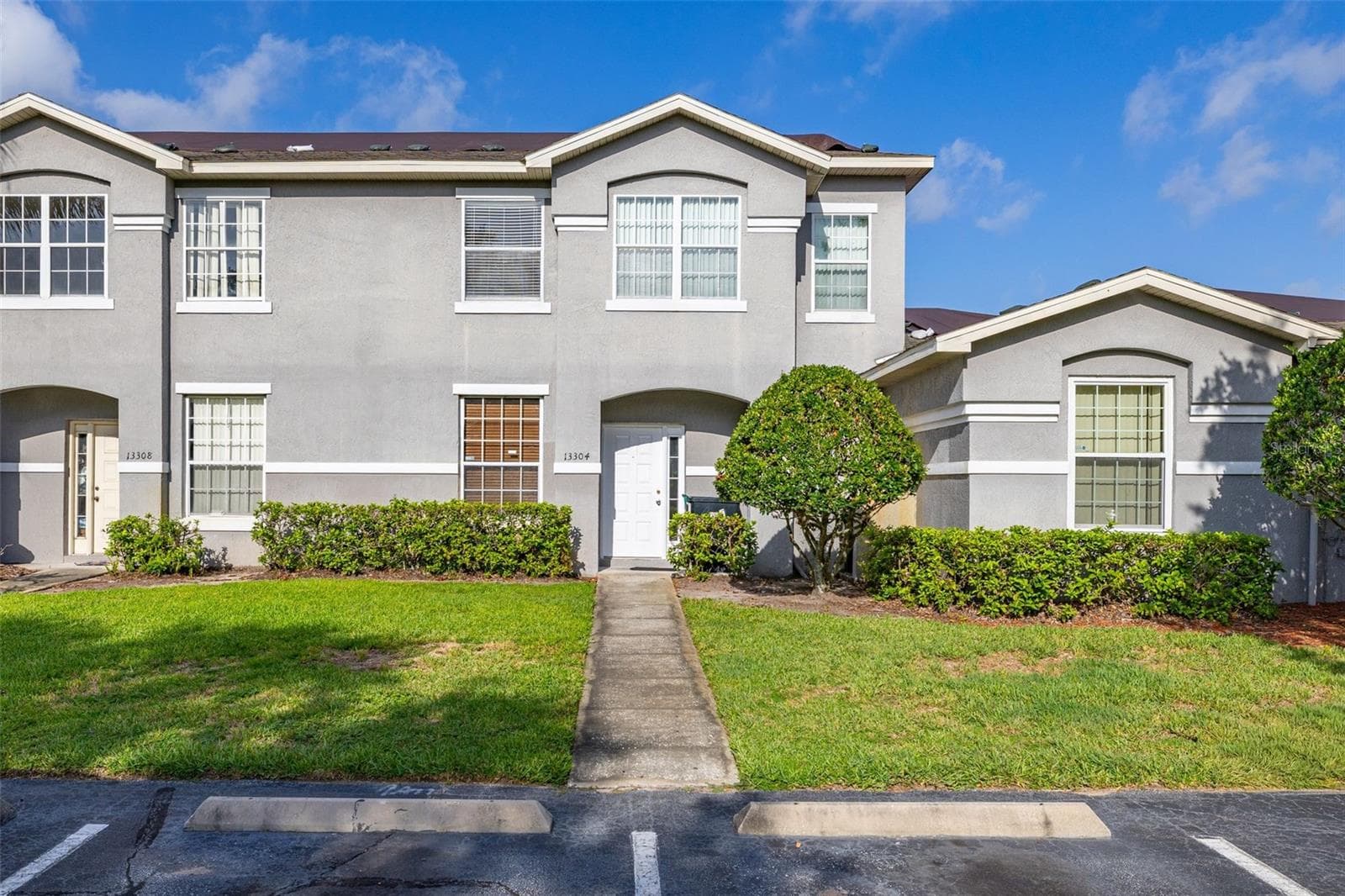13304 SUMMERTON DR