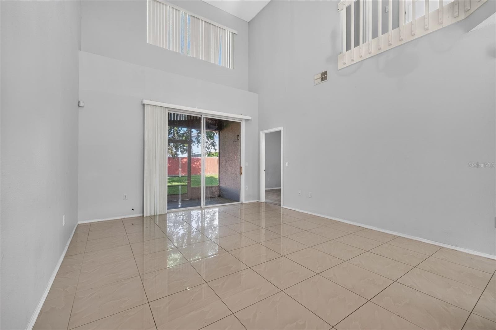 Townhouse at 13304 SUMMERTON DR, ORLANDO, photo 14 of 54