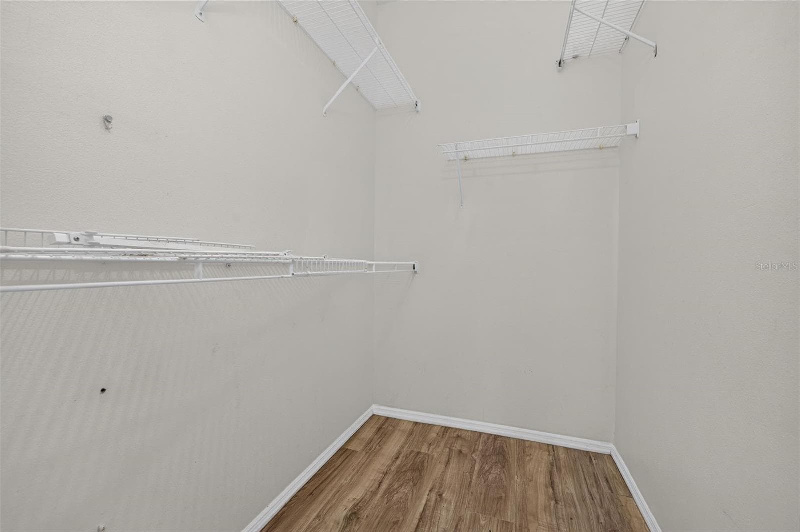Townhouse at 13304 SUMMERTON DR, ORLANDO, photo 25 of 54
