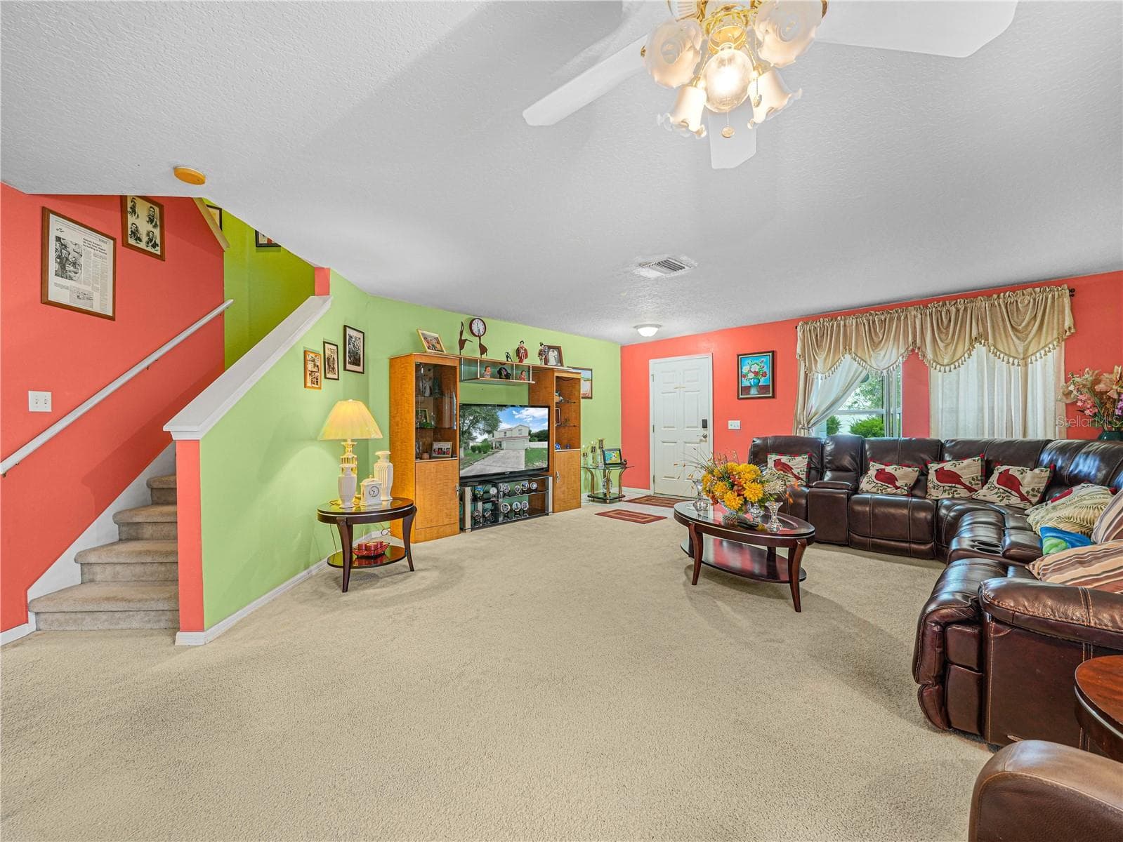 Single Family Residence at 7448 HUNTERS GREENE CIR, LAKELAND, photo 3 of 29