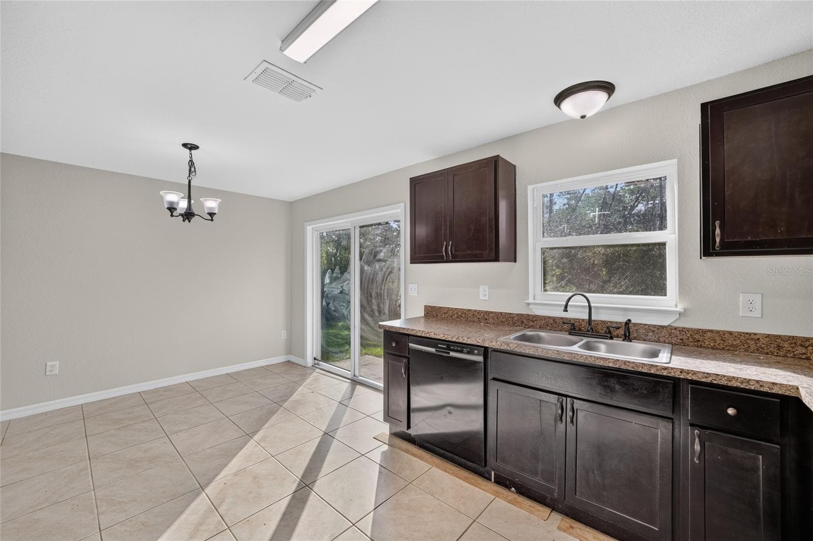 Single Family Residence at 16993 SW 20 COURT RD, OCALA, photo 16 of 31