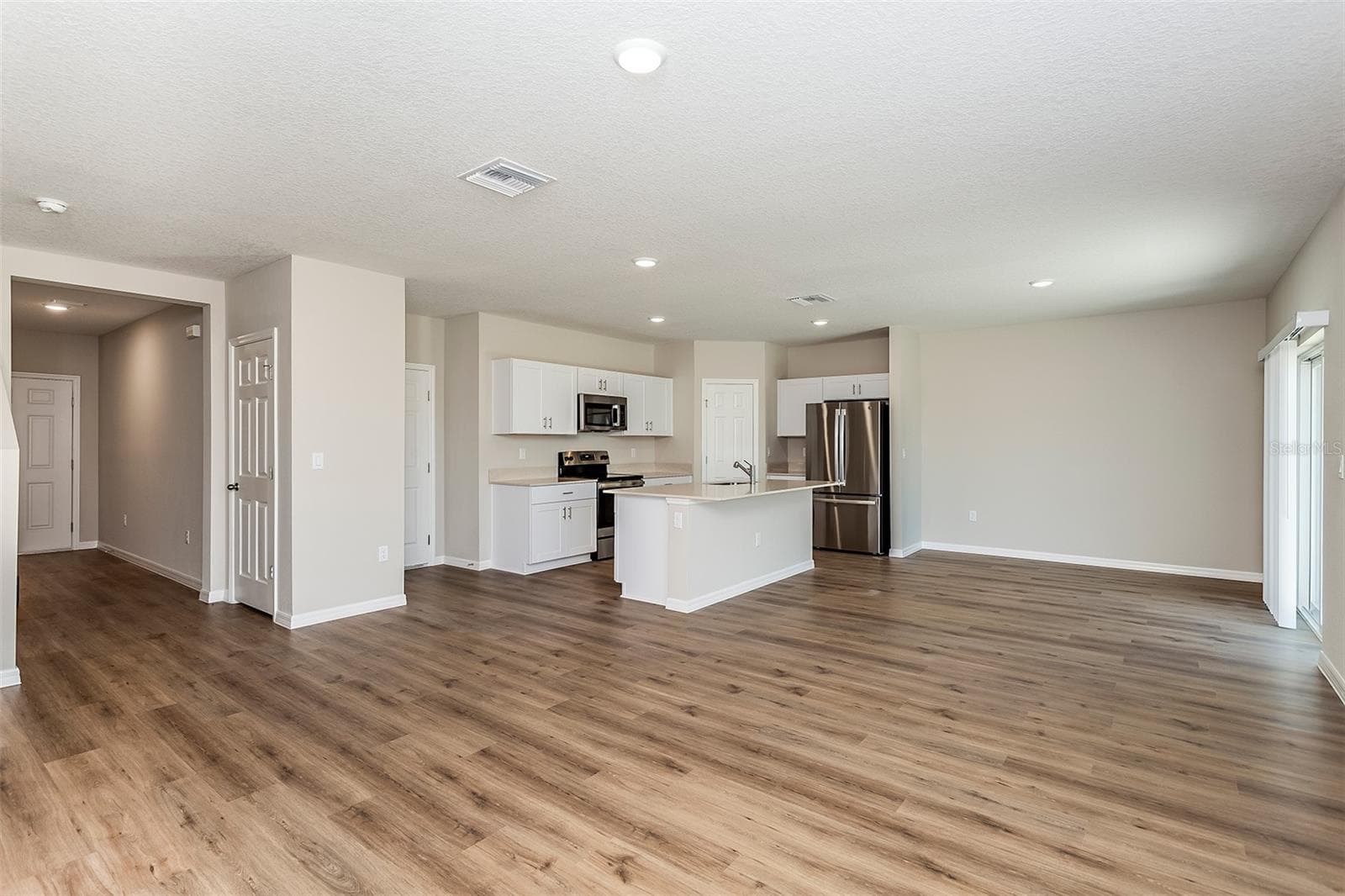 Single Family Residence at 9092 BELLEVIEW FOREST PASS, DADE CITY, photo 12 of 30