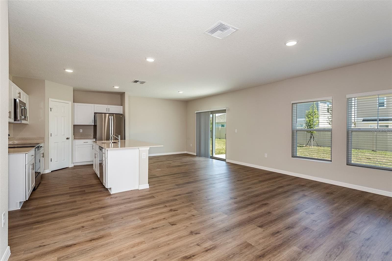 Single Family Residence at 9092 BELLEVIEW FOREST PASS, DADE CITY, photo 14 of 30