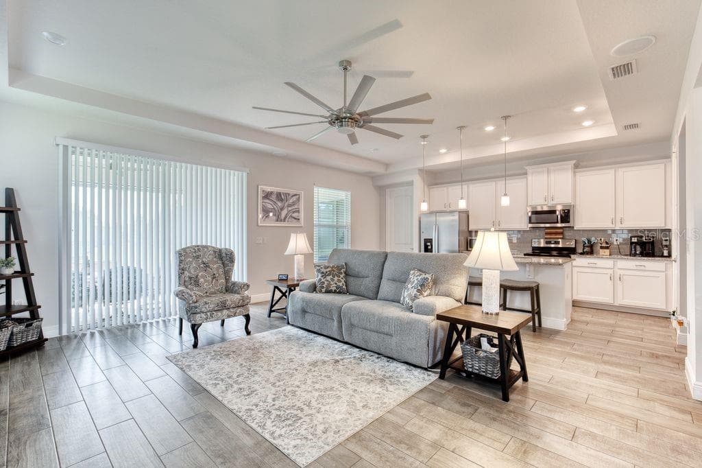 Single Family Residence at 5 SHEAR WATER TRL, ORMOND BEACH, photo 9 of 33