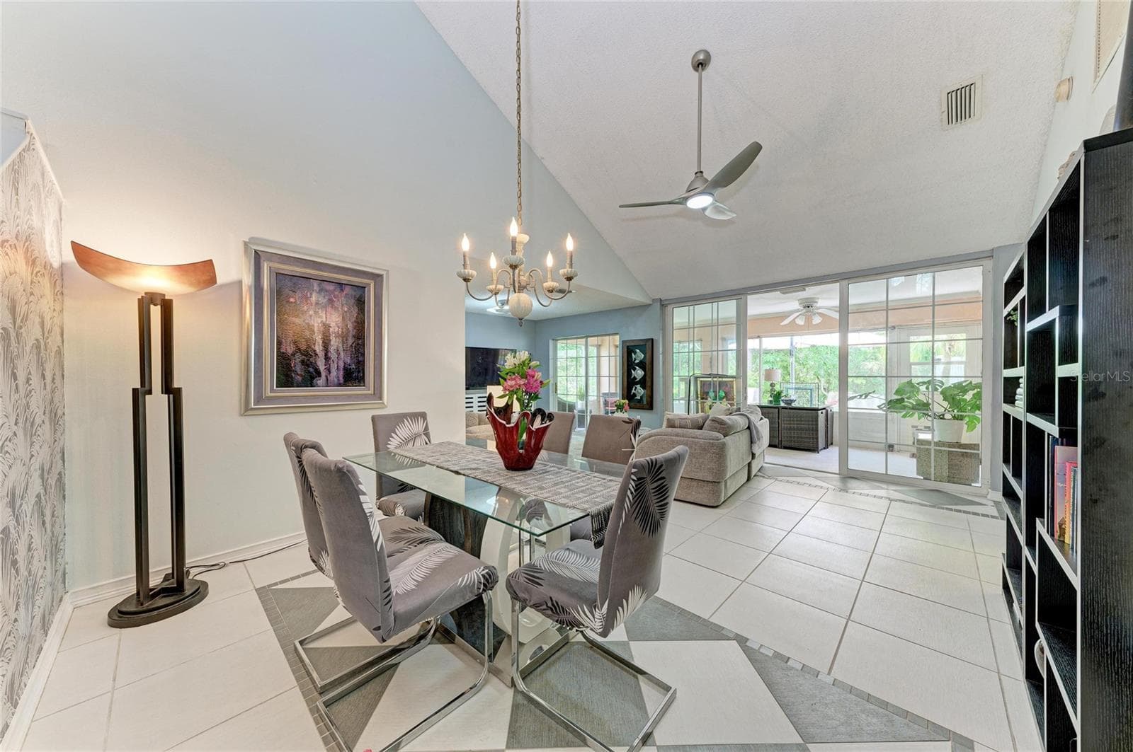 Dining Room looking out to backyard - 5209 34TH STREET CT W #261, BRADENTON
