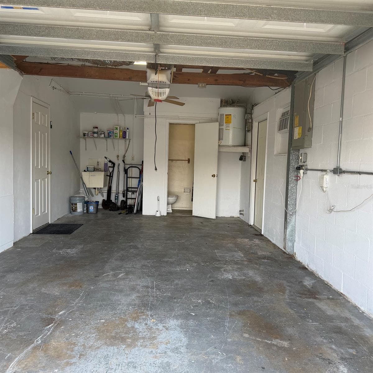 Single Family Residence at 3128 KILBURN RD, HOLIDAY, photo 12 of 23