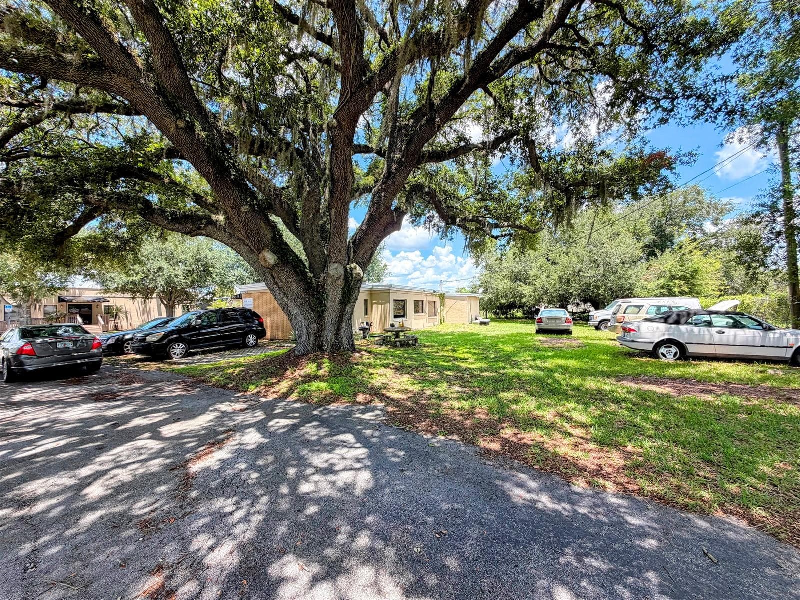 Office at 2290 E 92 HWY, PLANT CITY, photo 3 of 18