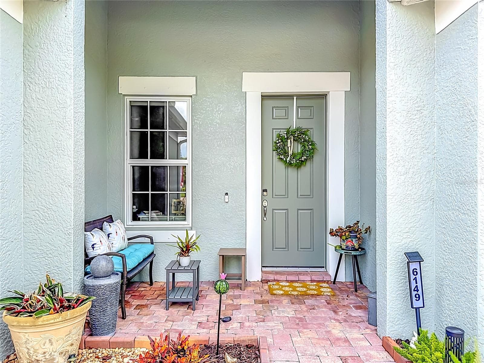 Covered Front Entry - 6149 ABACO DR, SARASOTA