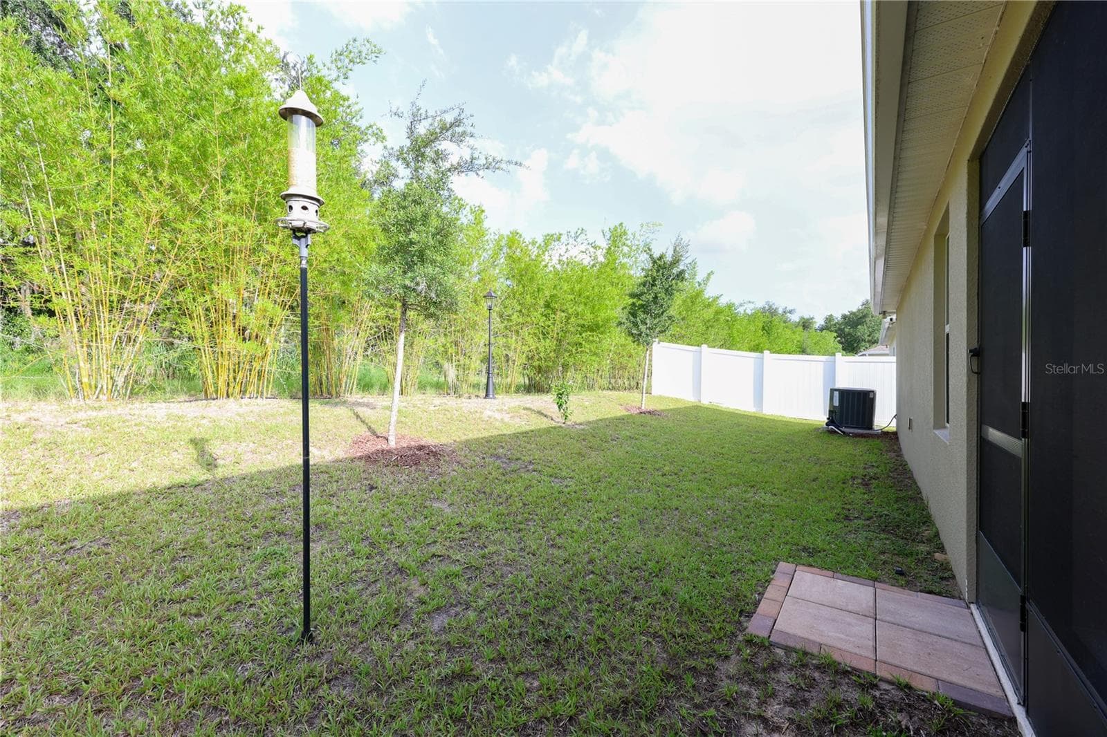 Single Family Residence at 1113 BRADFORD RIDGE DR, LEESBURG, photo 18 of 22