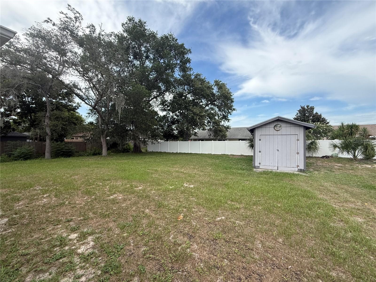 Single Family Residence at 12131 ROCKFORD ST, SPRING HILL, photo 28 of 39
