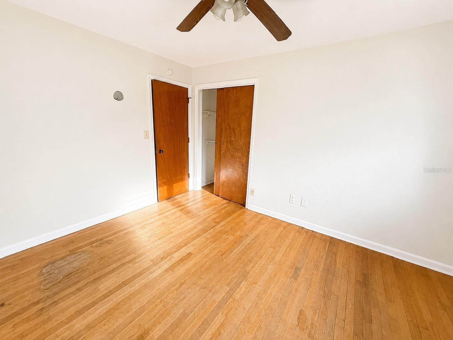 Single Family Residence at 409 MONTGOMERY AVE, LAKELAND, photo 23 of 32