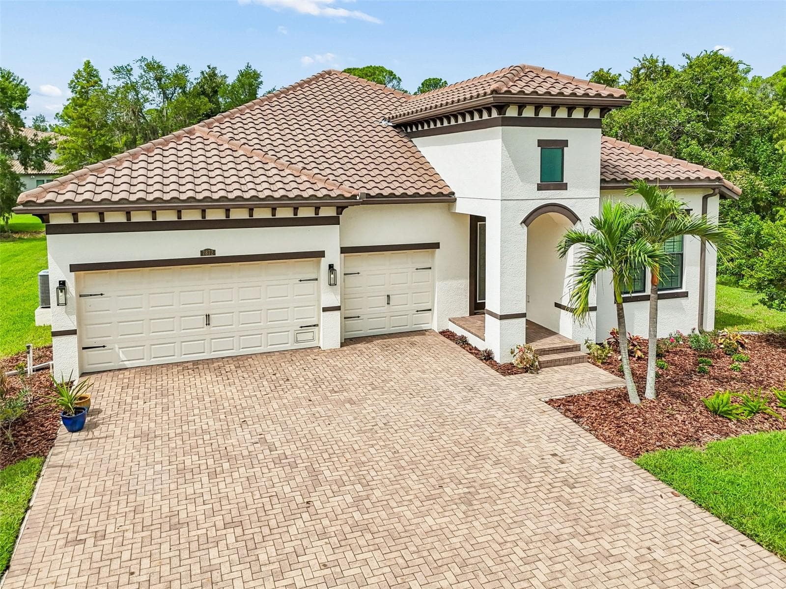 7872 MARSH POINTE DR