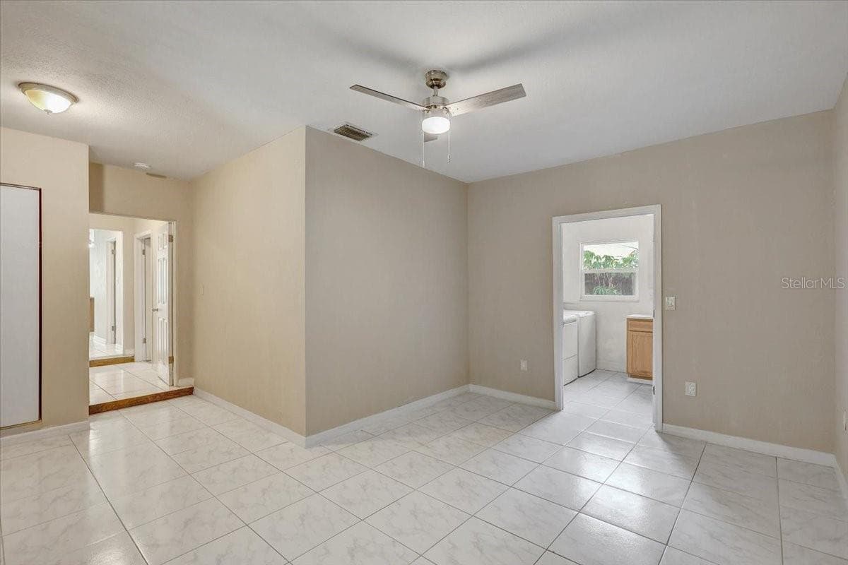 Guest bedroom 3 or could easier double as a large second living area - 2901 DR MARTIN LUTHER KING JR ST S, ST PETERSBURG