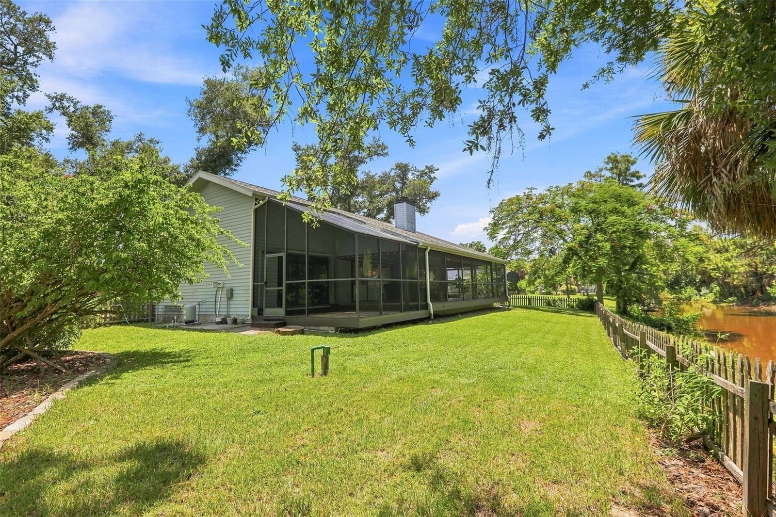 Single Family Residence at 881 PINTO CIR, NOKOMIS, photo 6 of 27